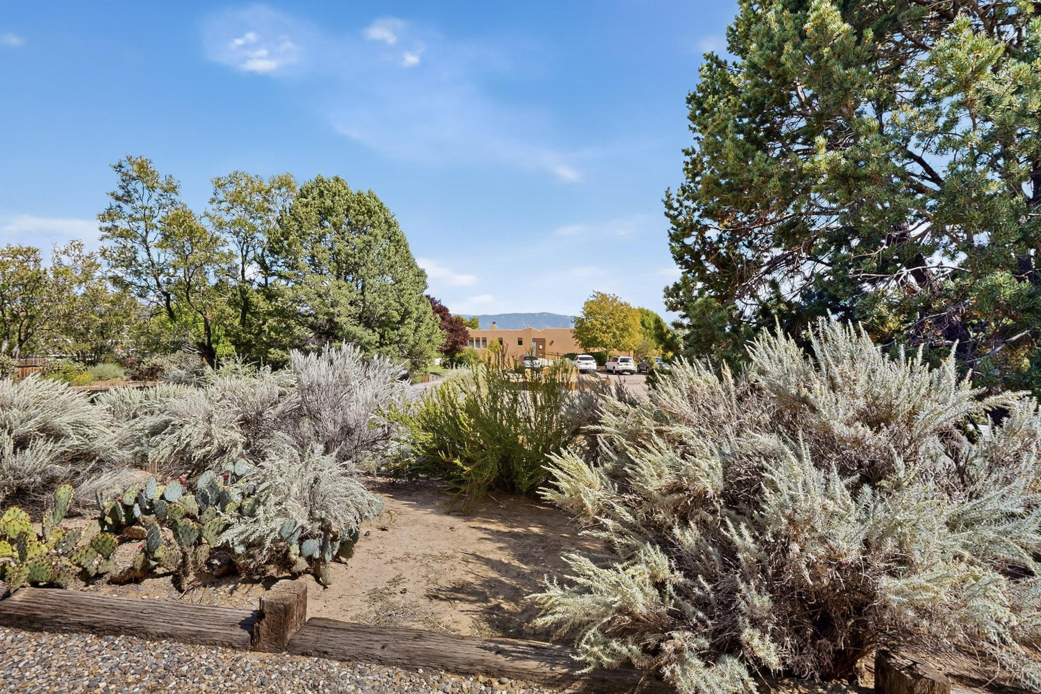 1 Santa Clara Trail
