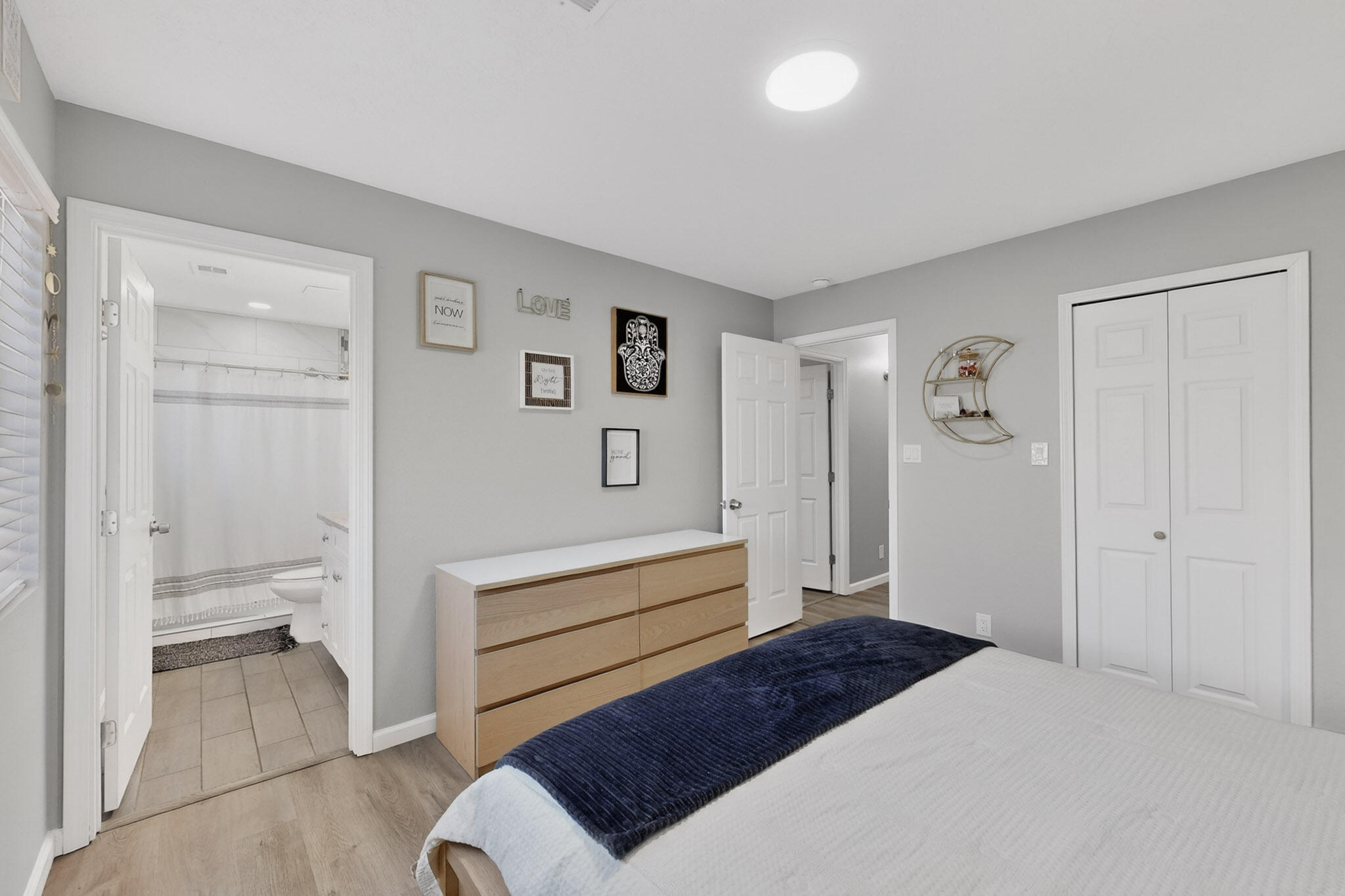 533 Cimarron Meadows Drive NE