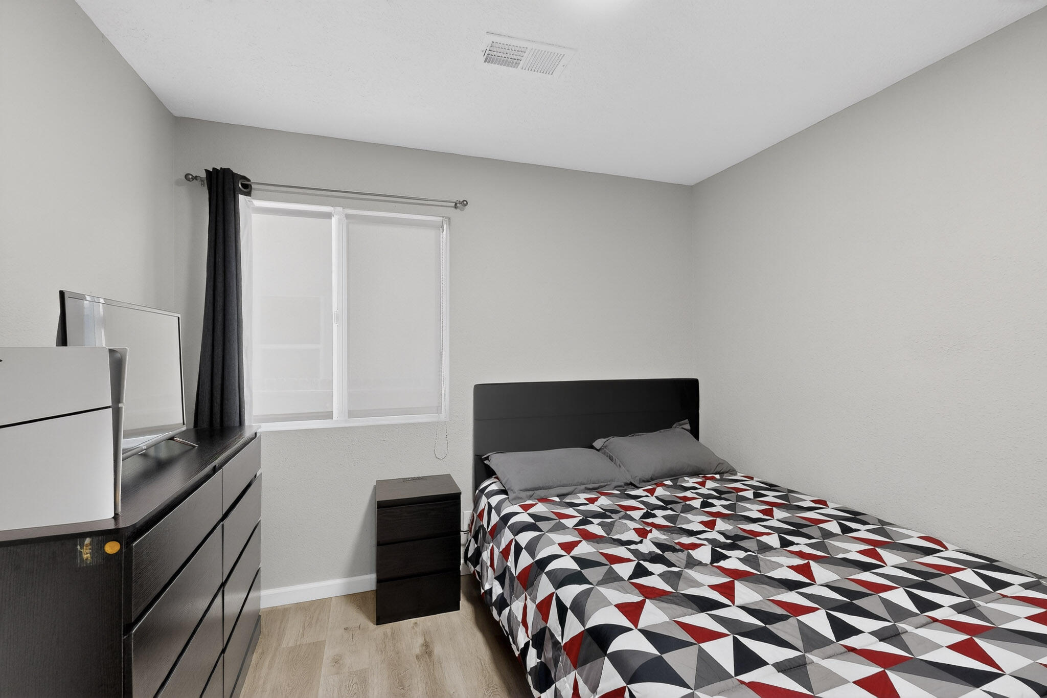 533 Cimarron Meadows Drive NE