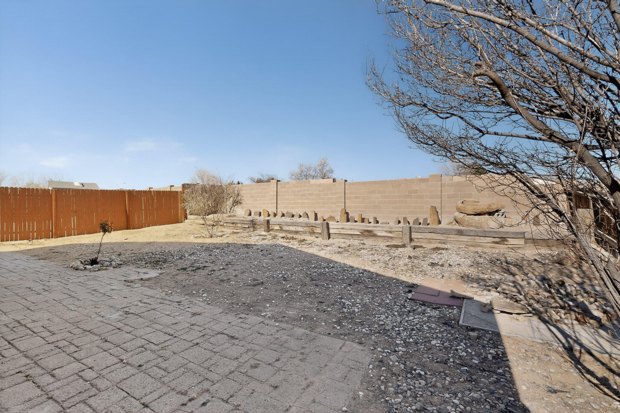 533 Cimarron Meadows Drive NE