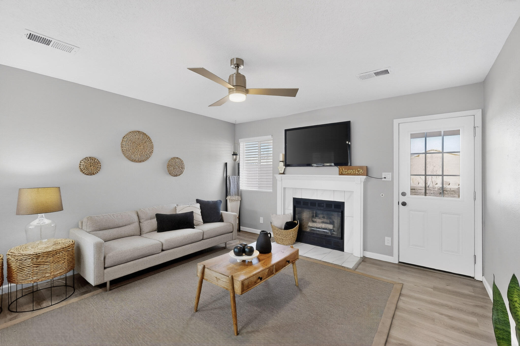 533 Cimarron Meadows Drive NE