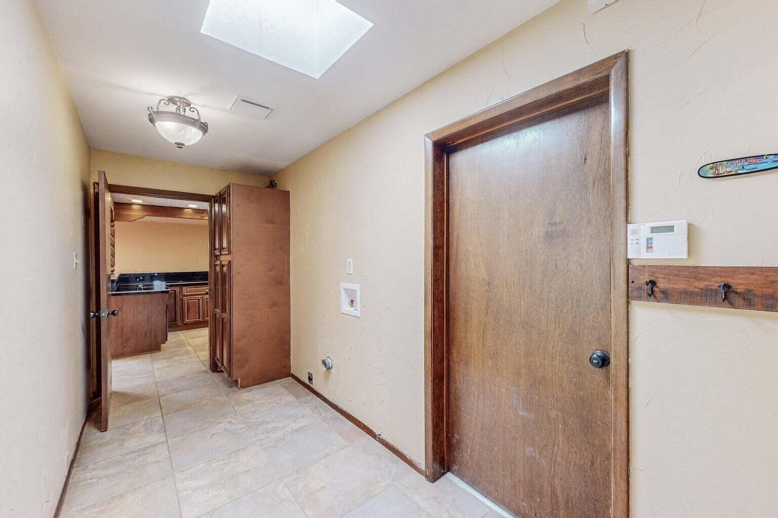 501 Calle Del La Angel