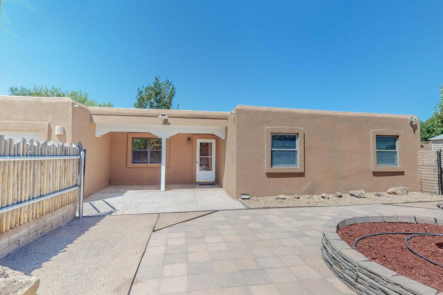 501 Calle Del La Angel