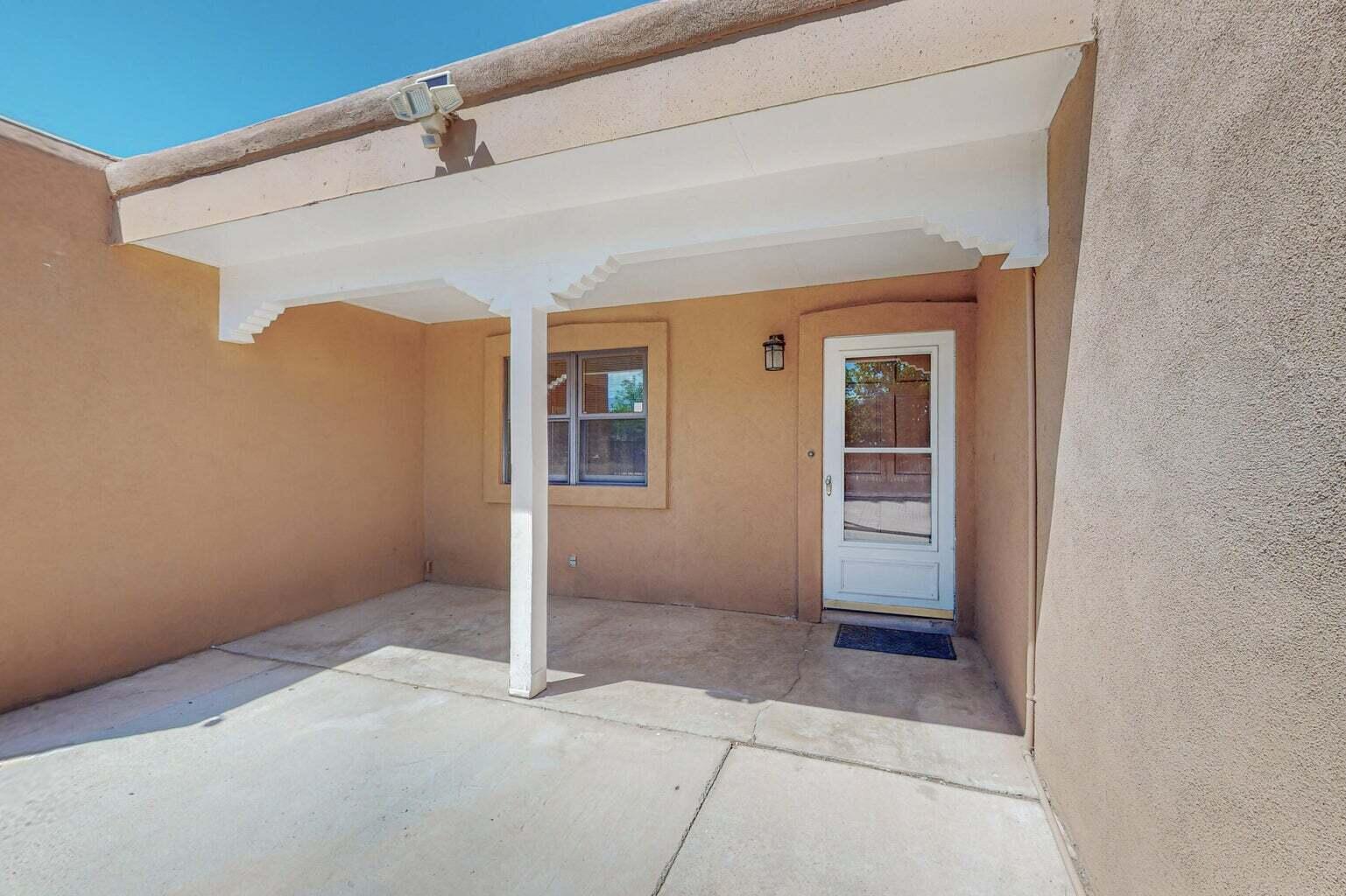 501 Calle Del La Angel