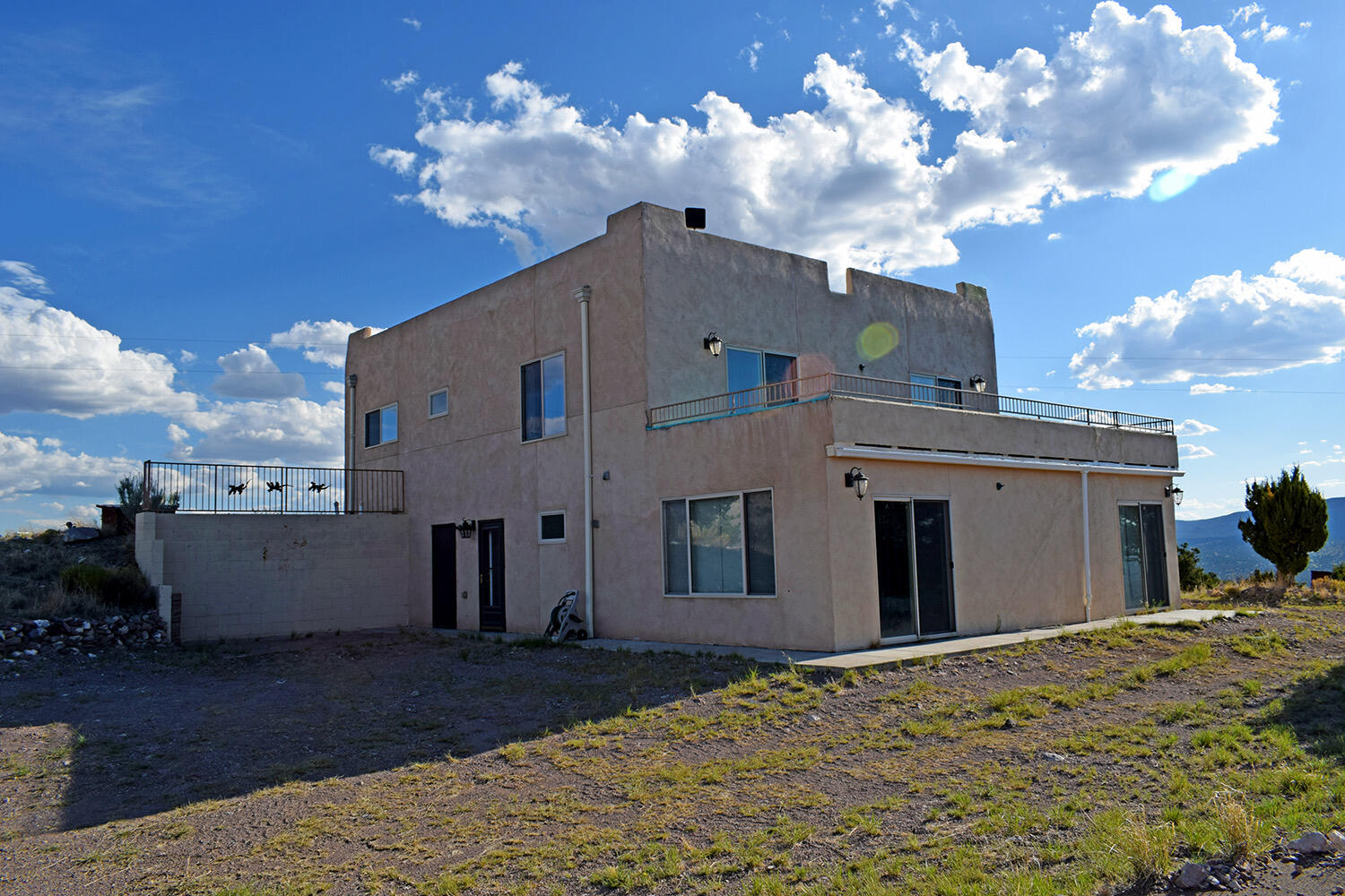 8 Overlook Way