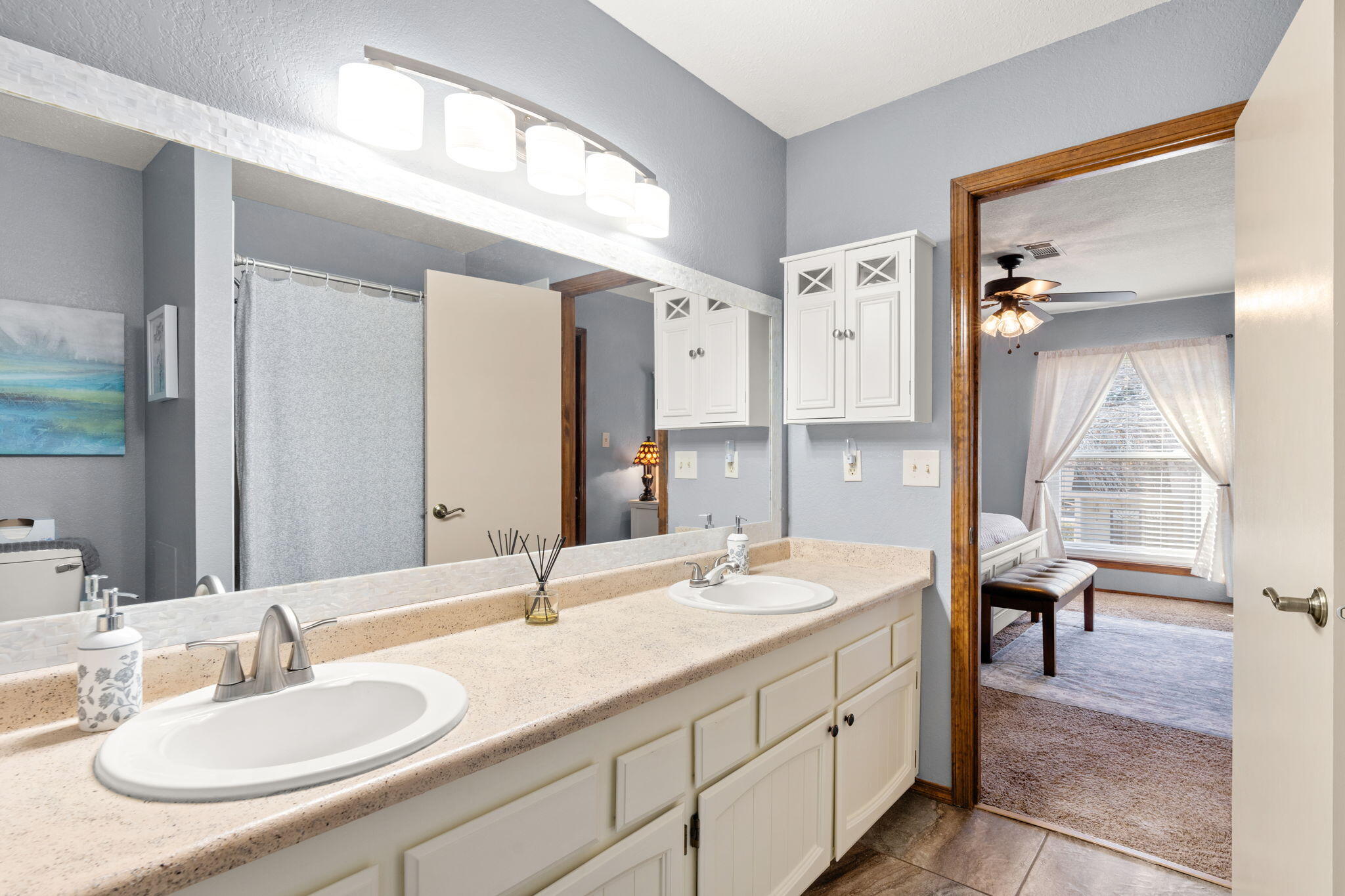 7544 Prairie Road NE