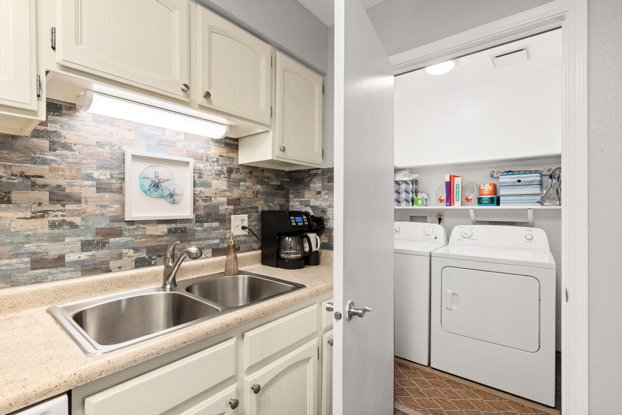 7544 Prairie Road NE