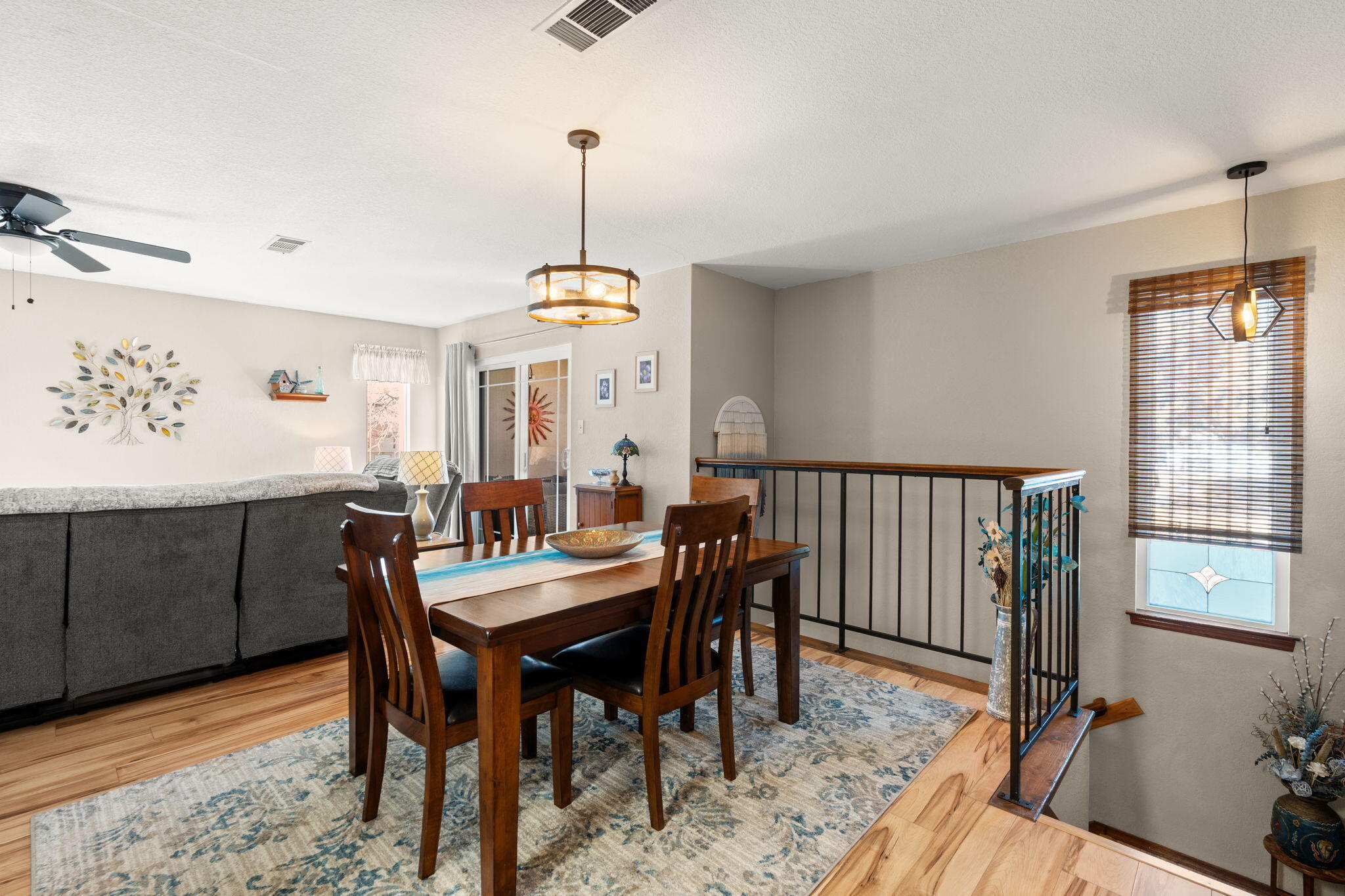 7544 Prairie Road NE