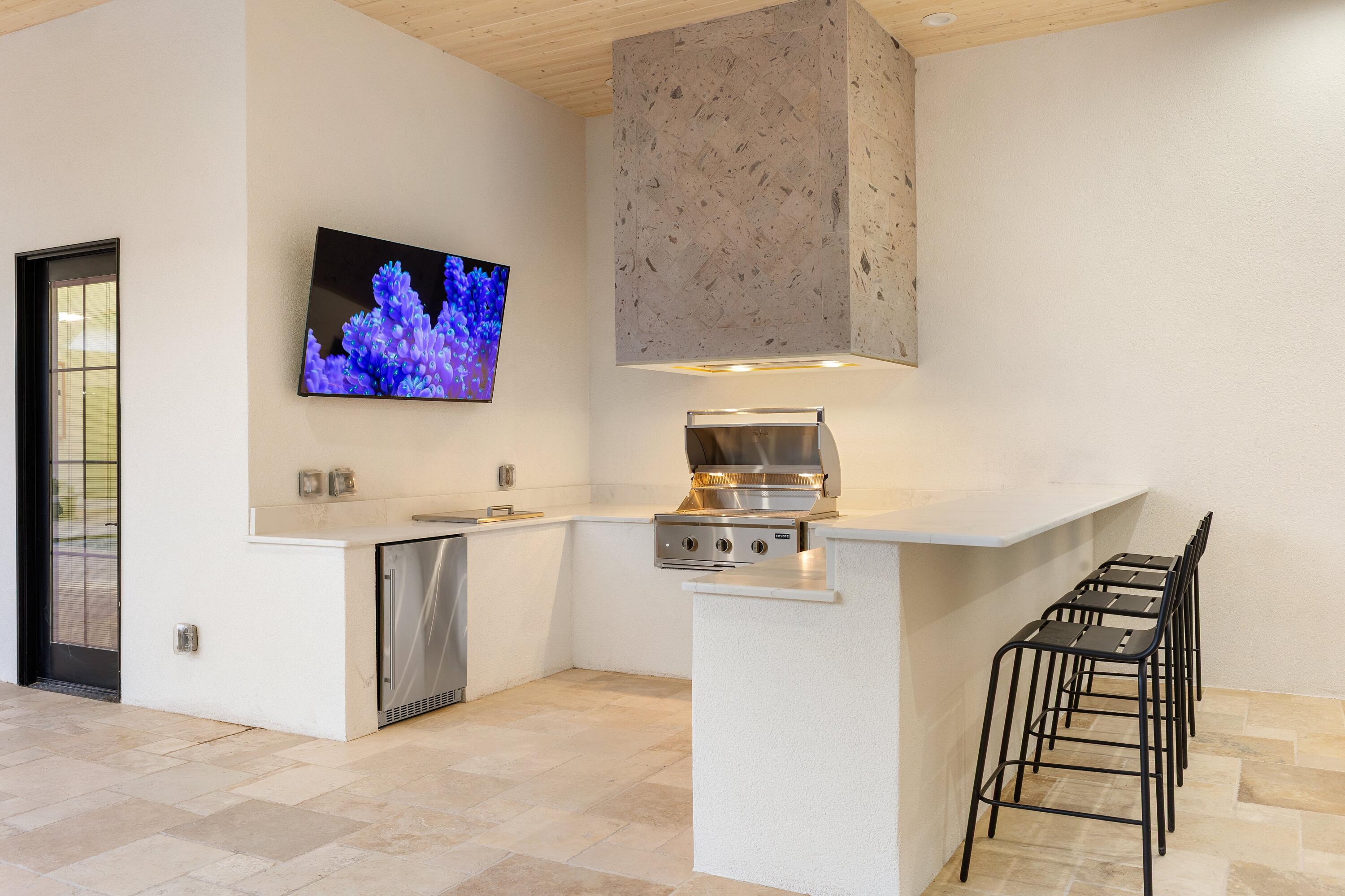 10300 Signal Avenue NE