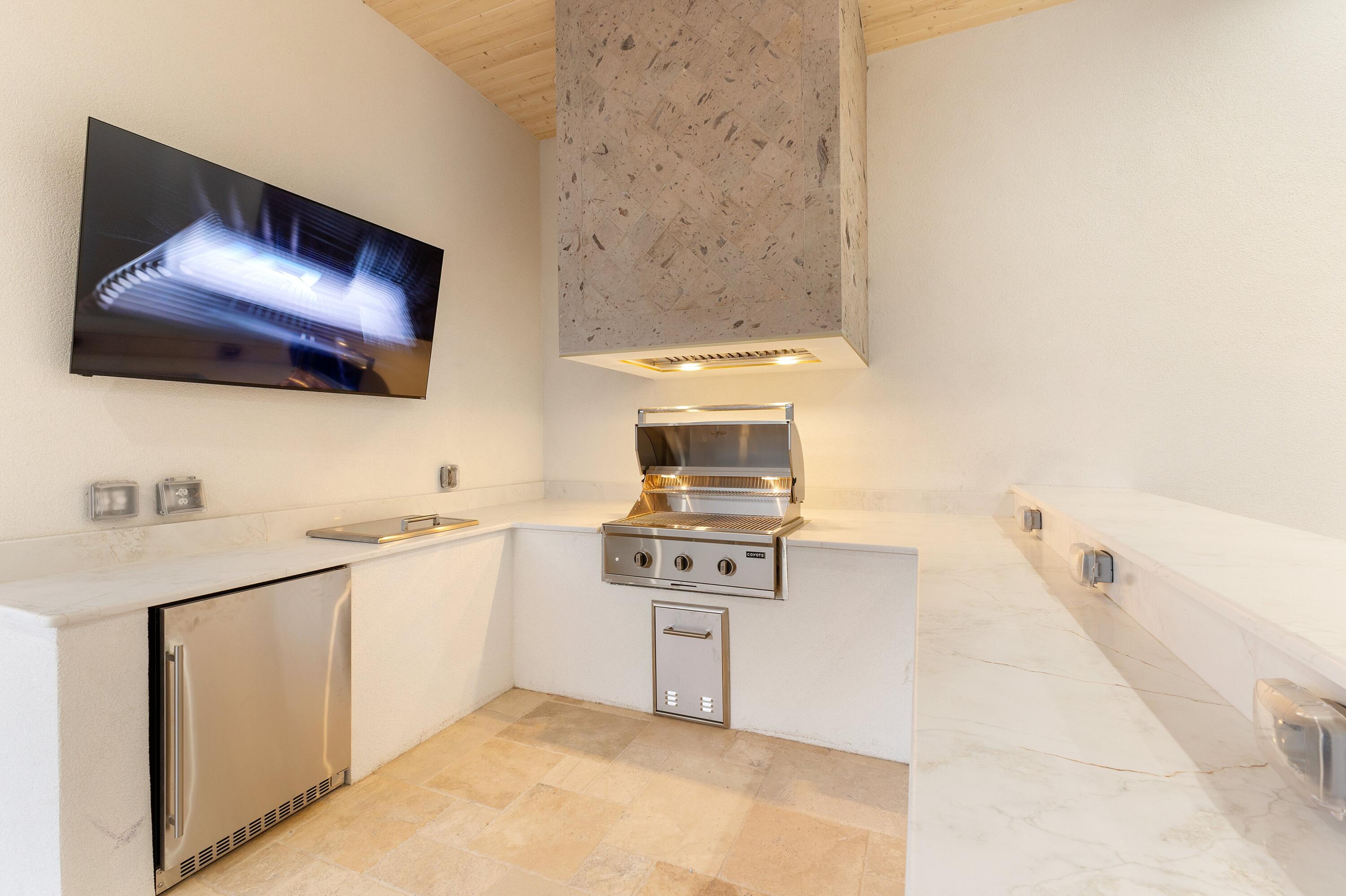 10300 Signal Avenue NE