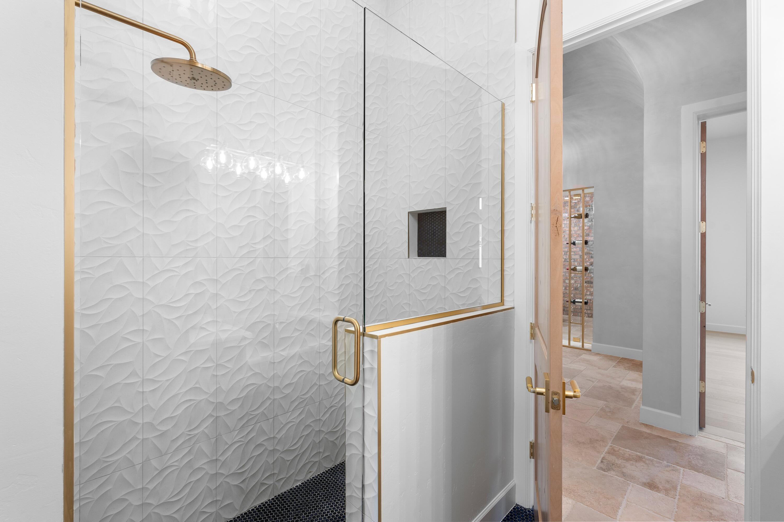 10300 Signal Avenue NE