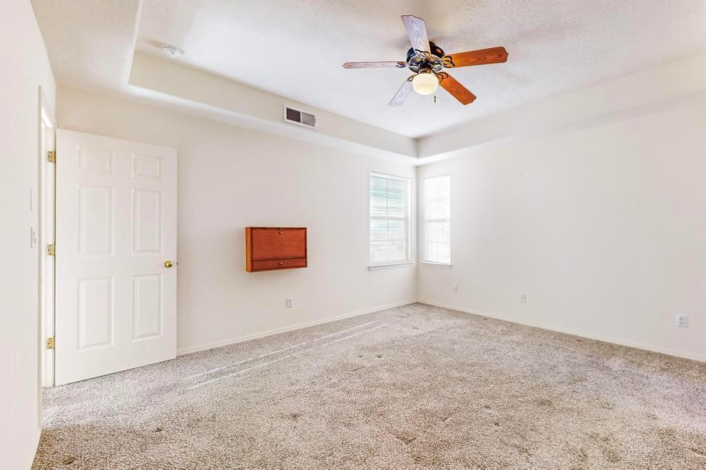 3233 Renaissance Drive SE