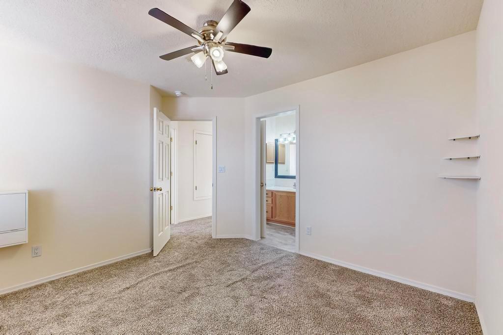 3233 Renaissance Drive SE