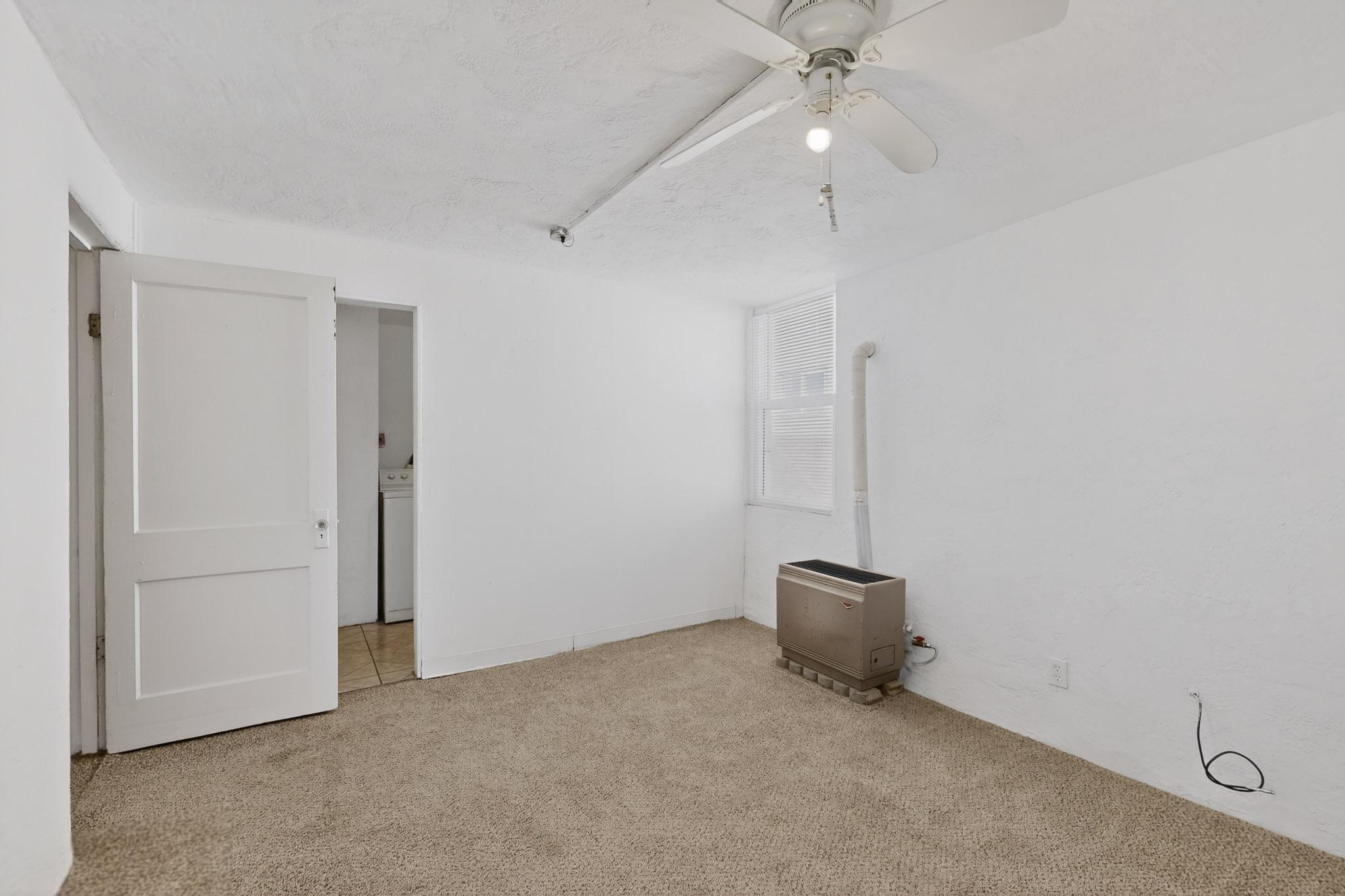 1133 Girard Boulevard NE