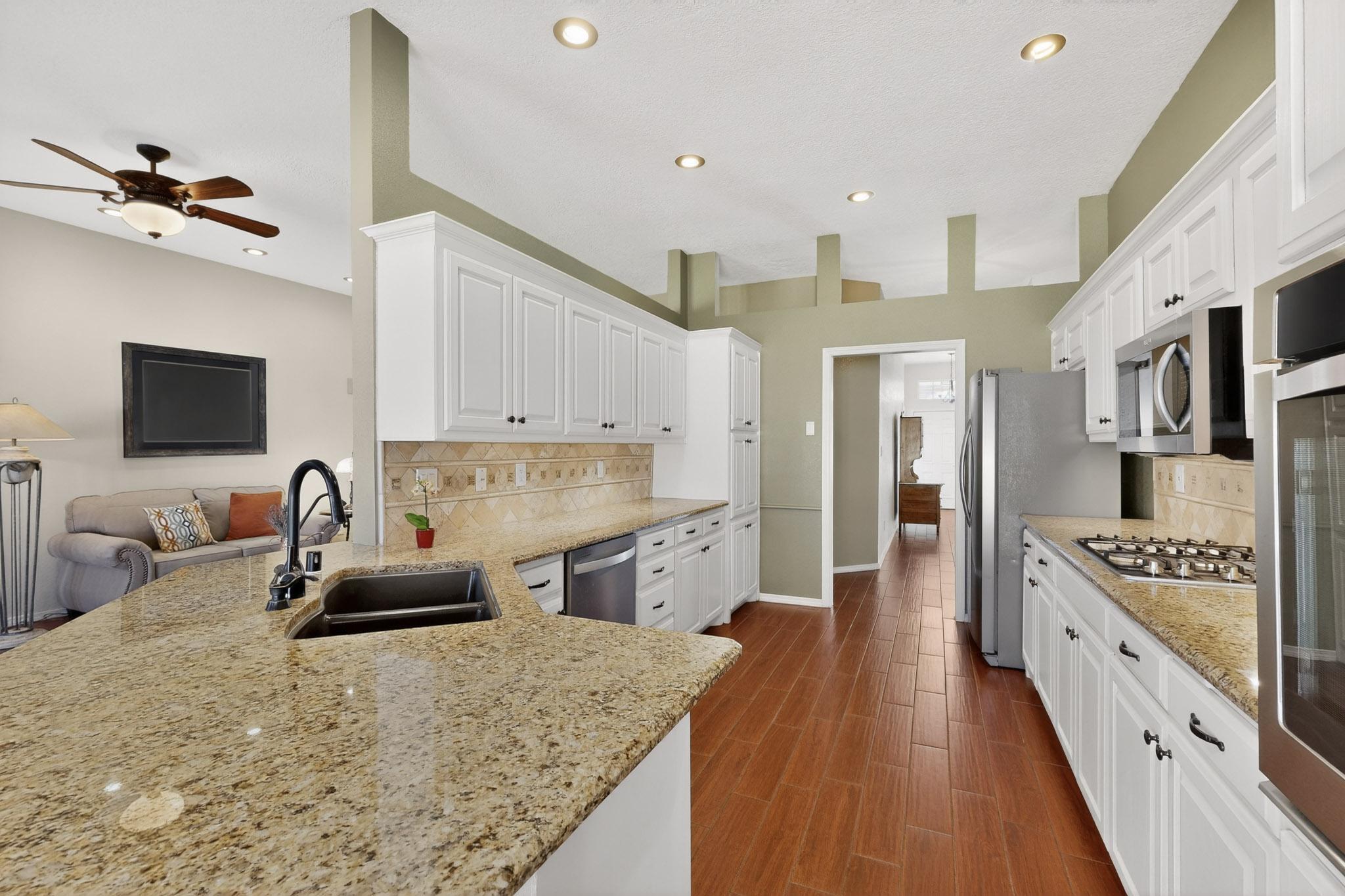 7009 Sendero Road NW