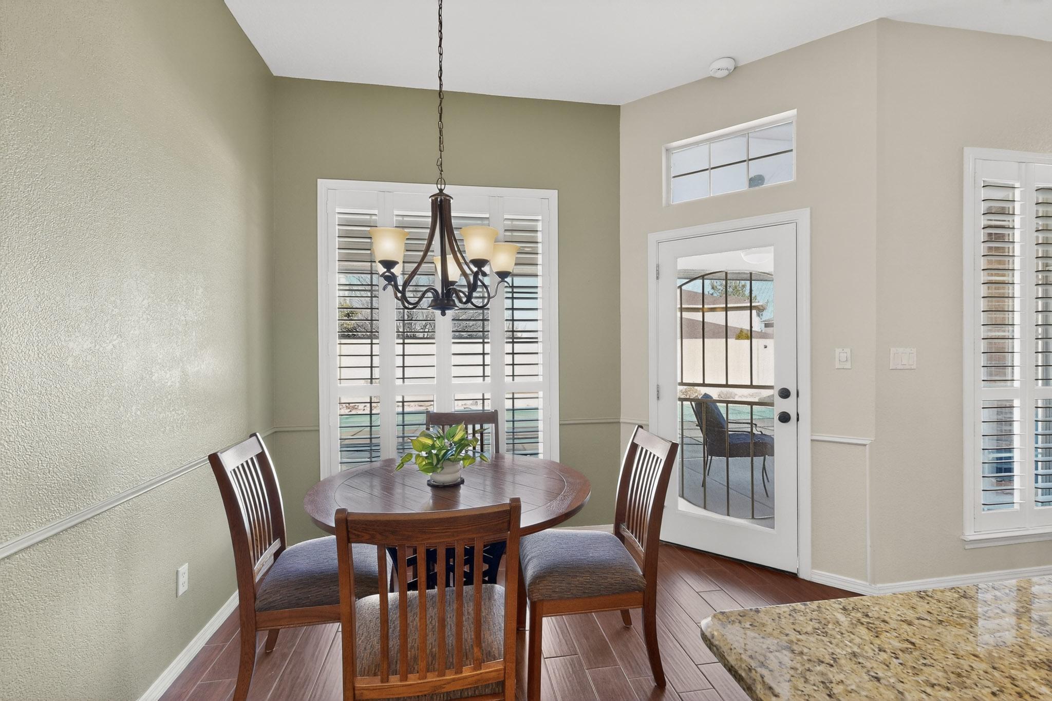 7009 Sendero Road NW