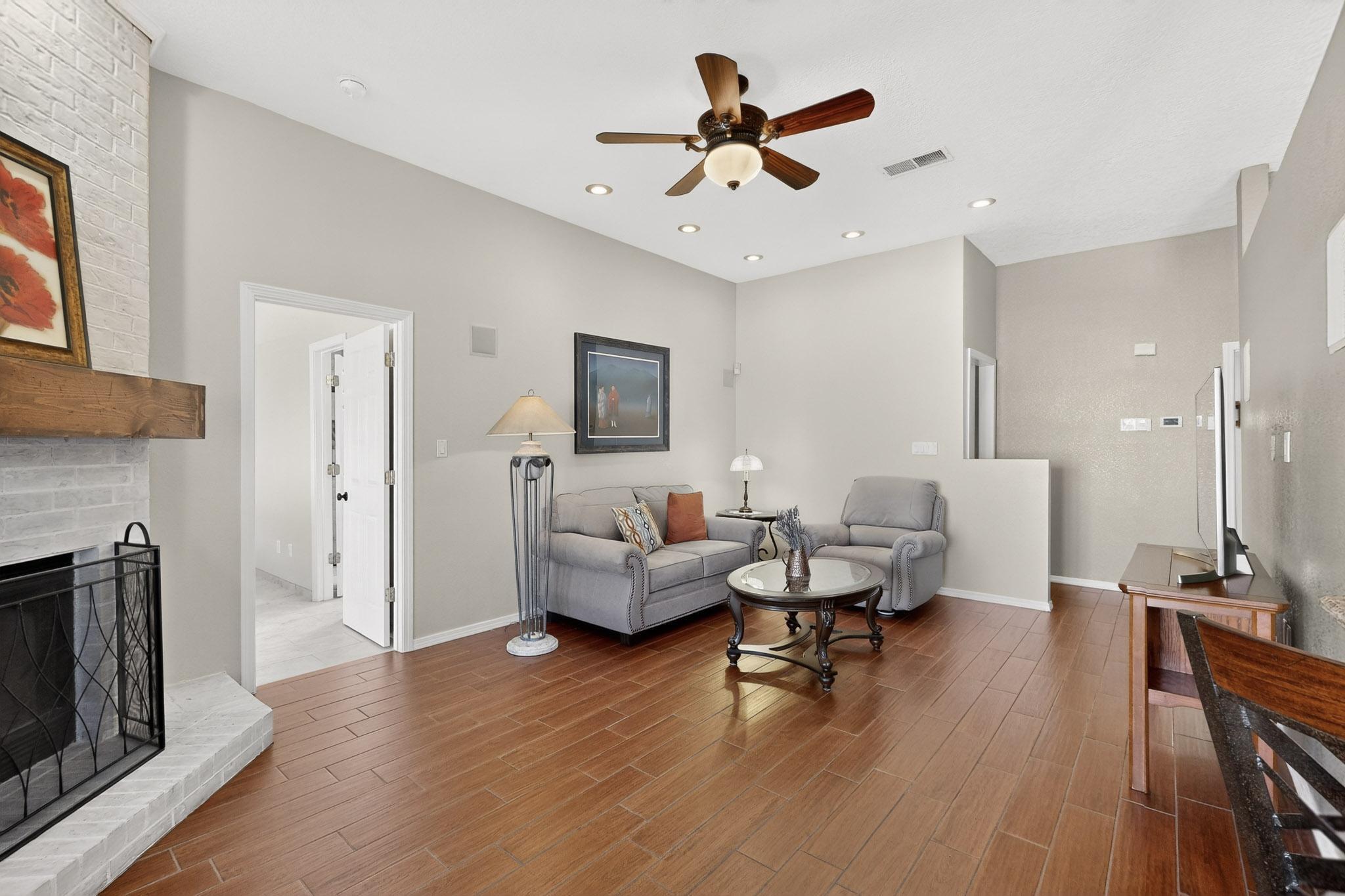 7009 Sendero Road NW