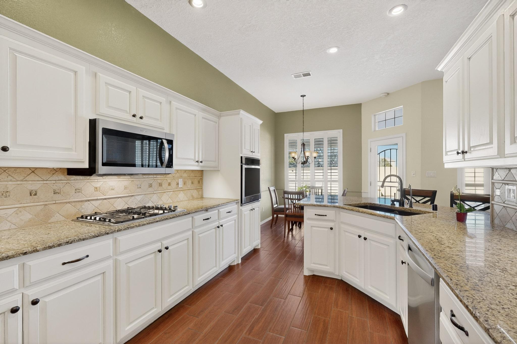 7009 Sendero Road NW