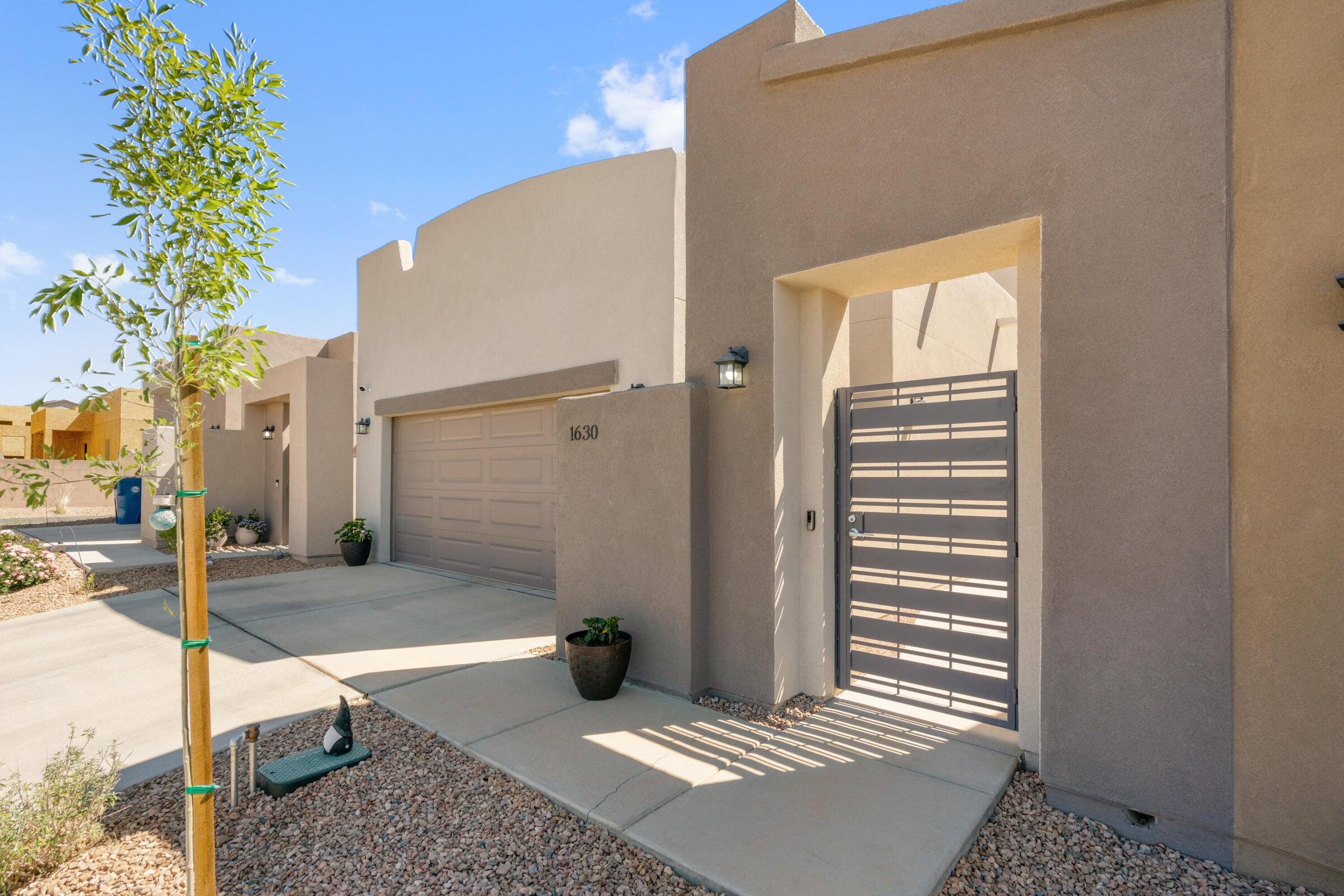 1630 Tierra Alta Court NW