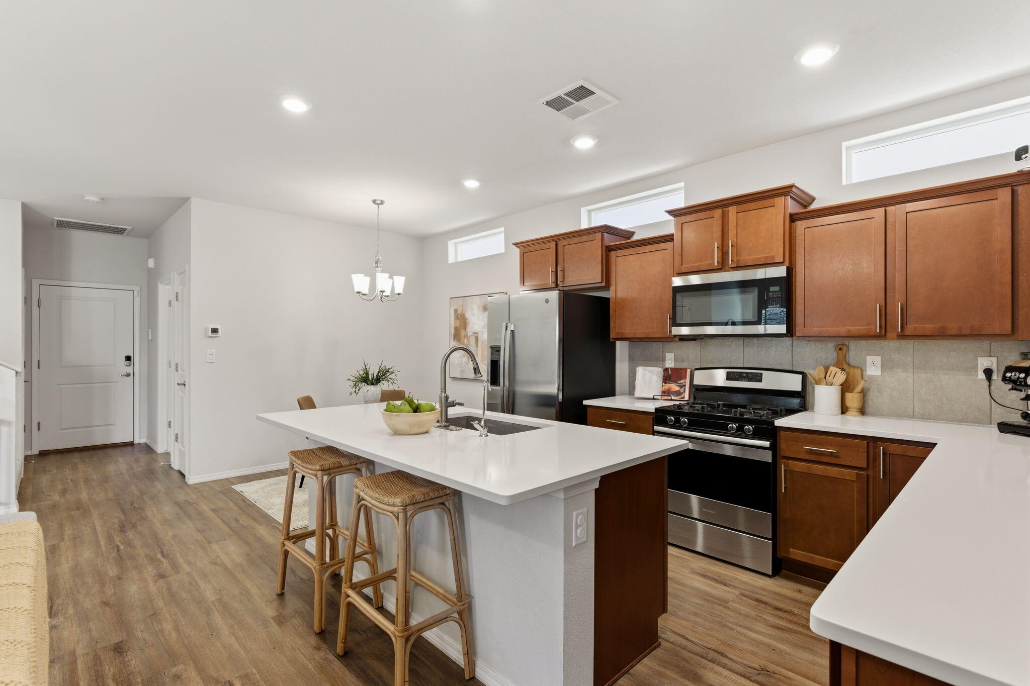 1630 Tierra Alta Court NW