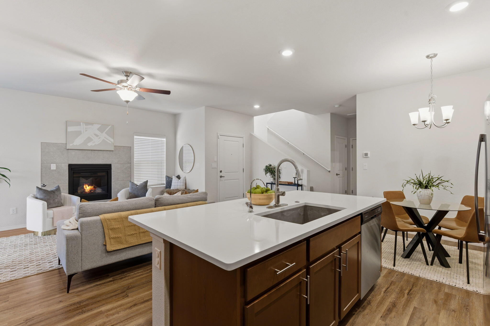 1630 Tierra Alta Court NW