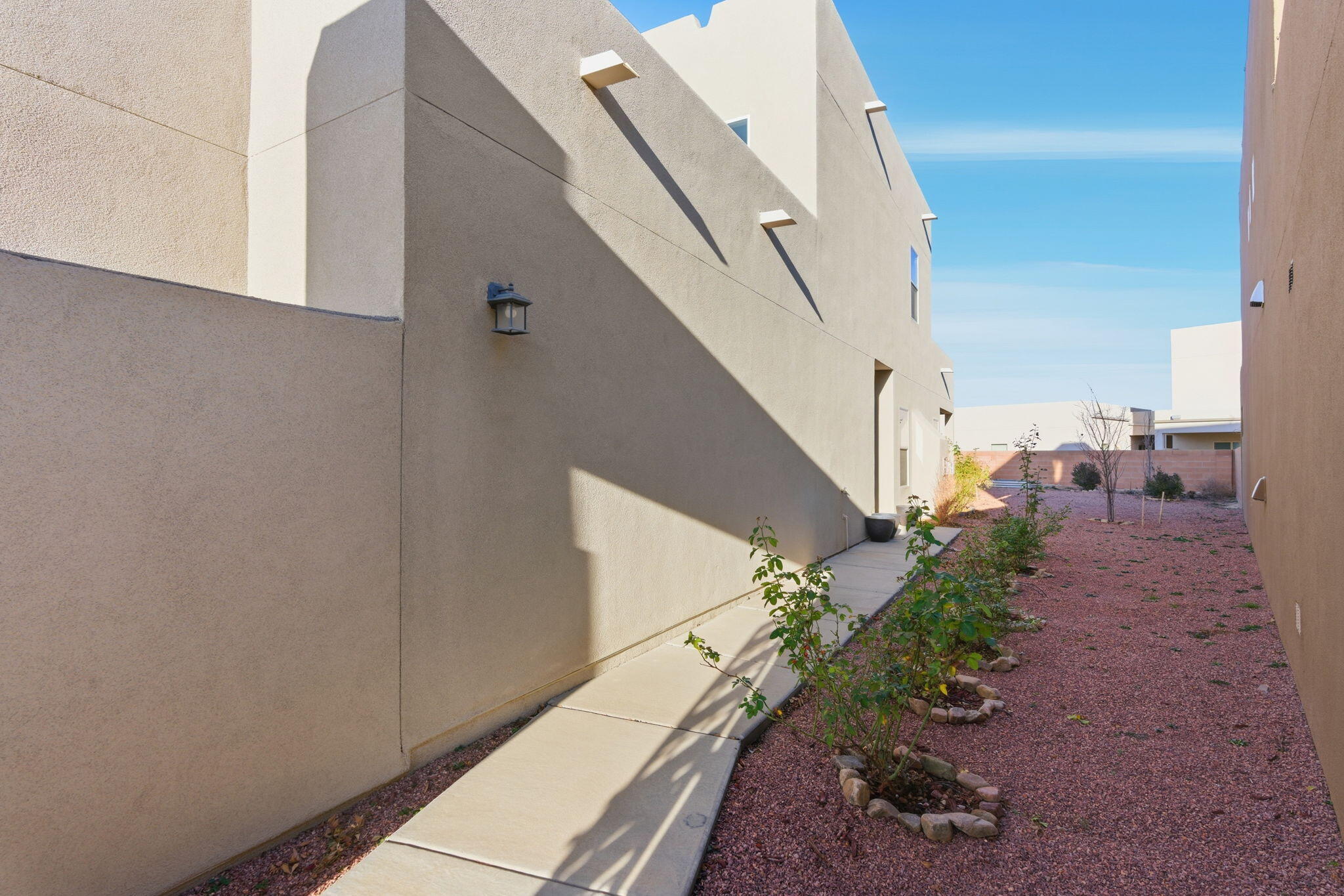 1630 Tierra Alta Court NW