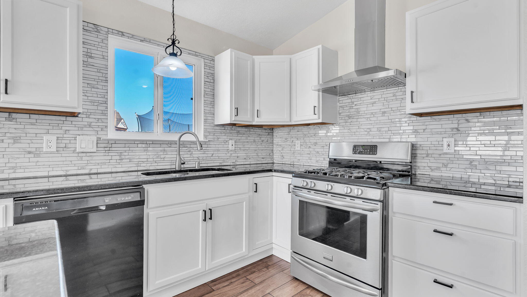 7823 Desert Springs Court SW