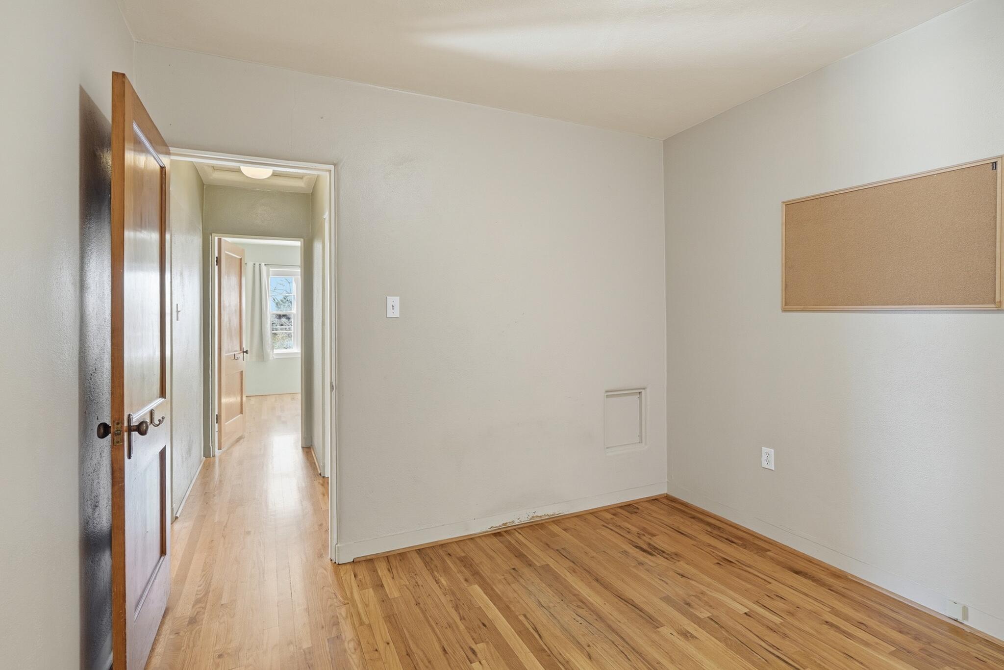 408 Amherst Drive SE