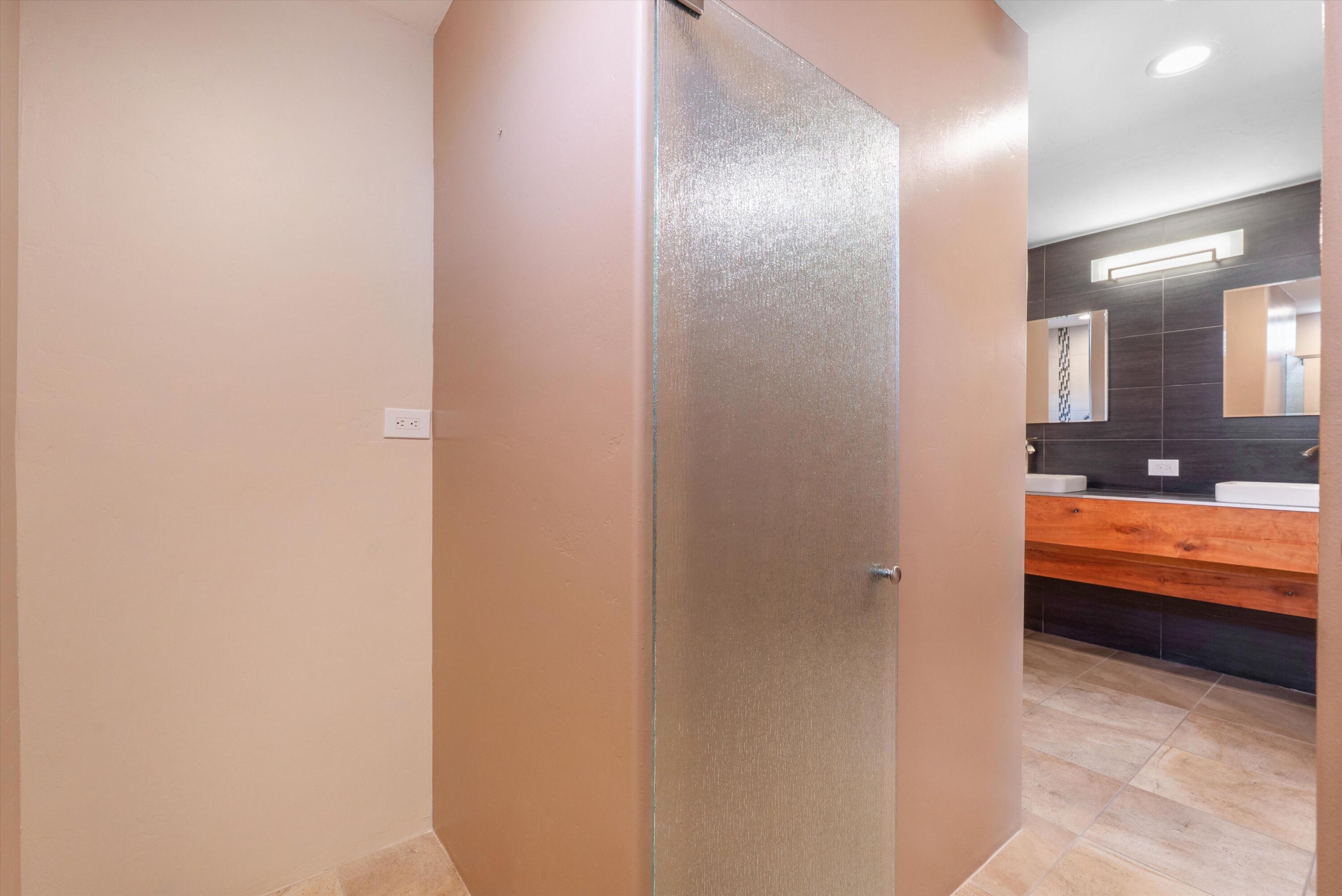 1114 W Avenida Los Suenos