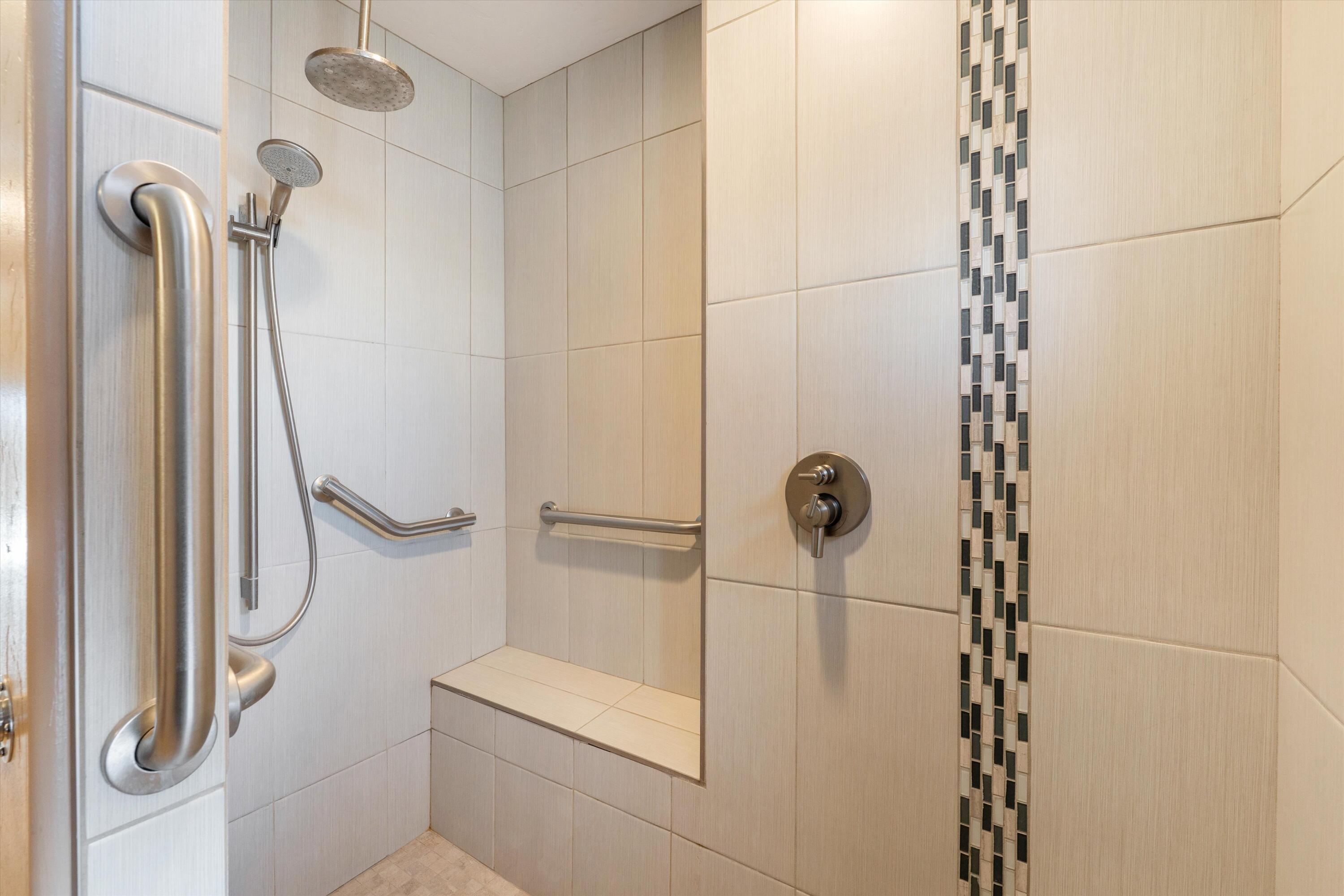 1114 W Avenida Los Suenos