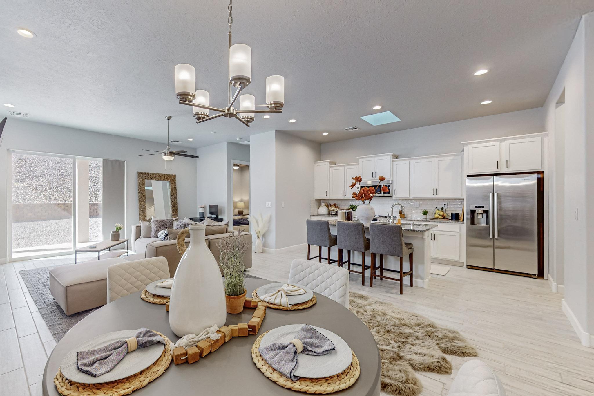 1706 Tesoro Loop NW