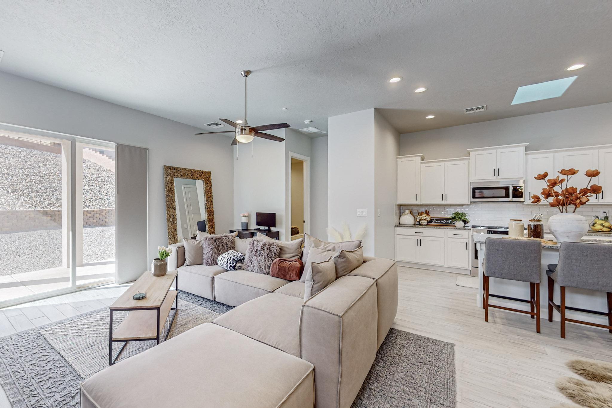 1706 Tesoro Loop NW