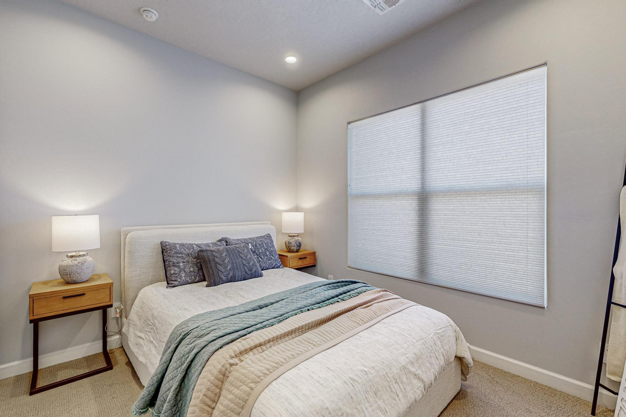 1706 Tesoro Loop NW