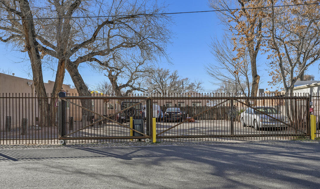 2307 New York Avenue SW