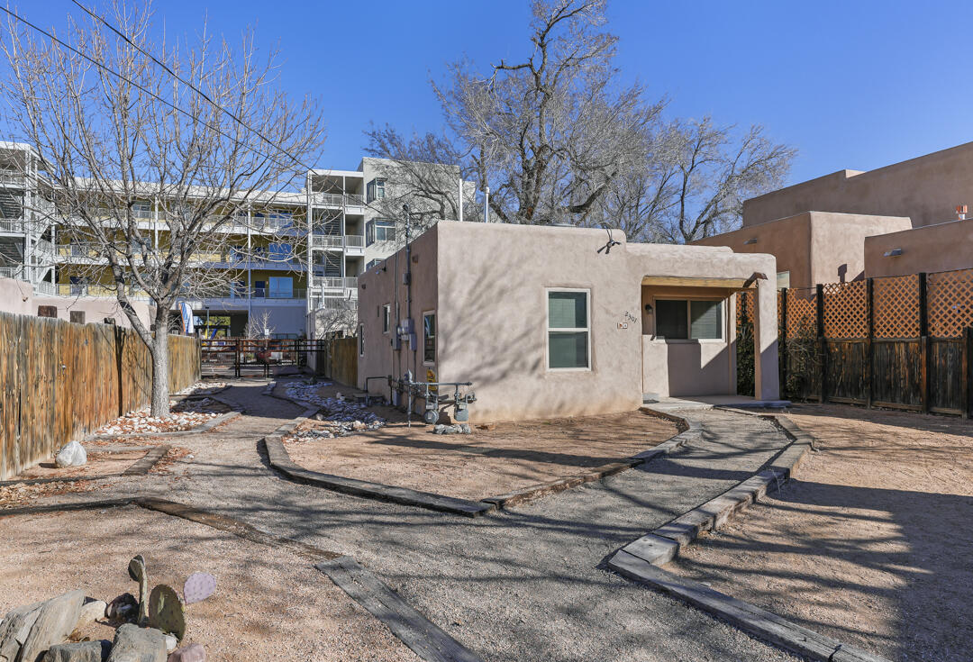 2307 New York Avenue SW