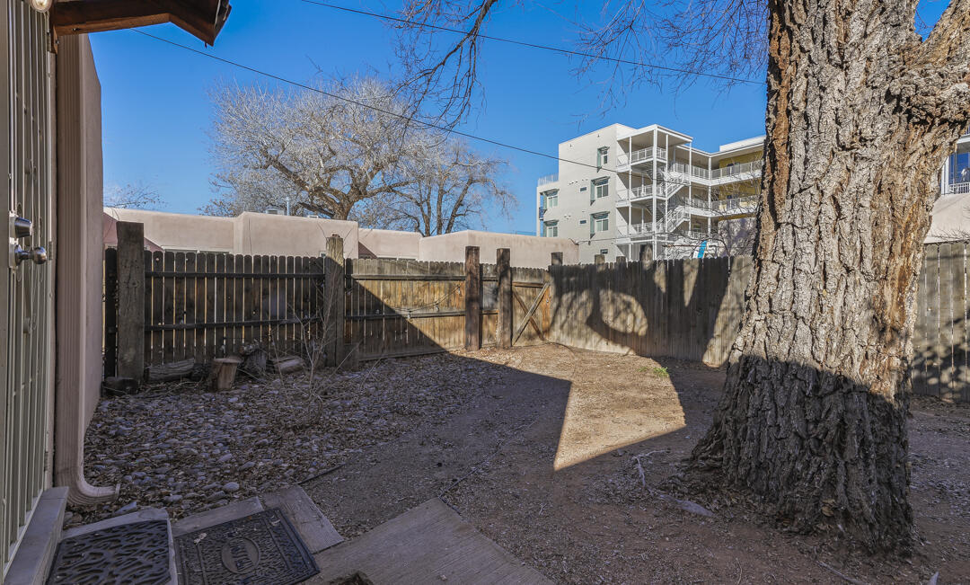 2307 New York Avenue SW