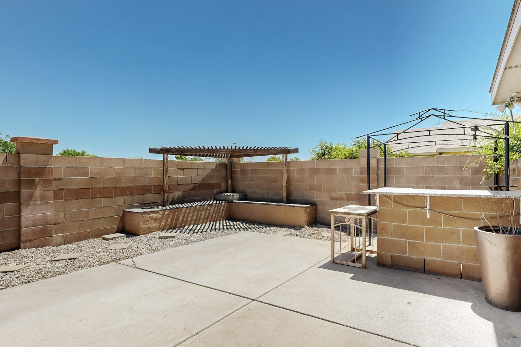 424 Whitethorn Street SW