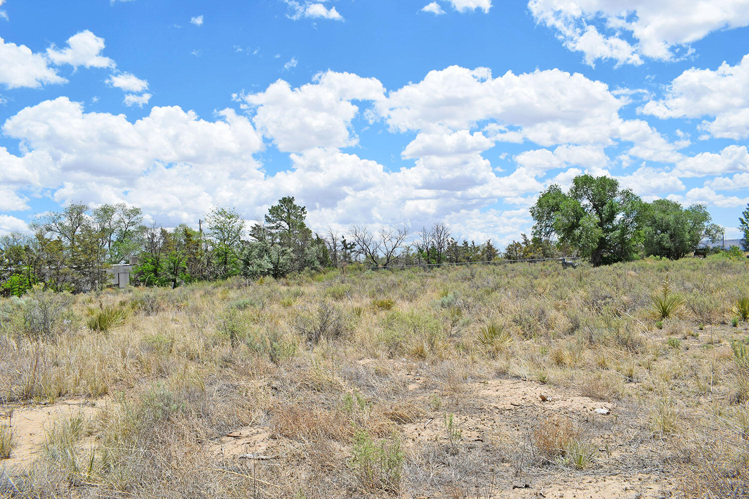 Lot 15-16 E 9Th Street