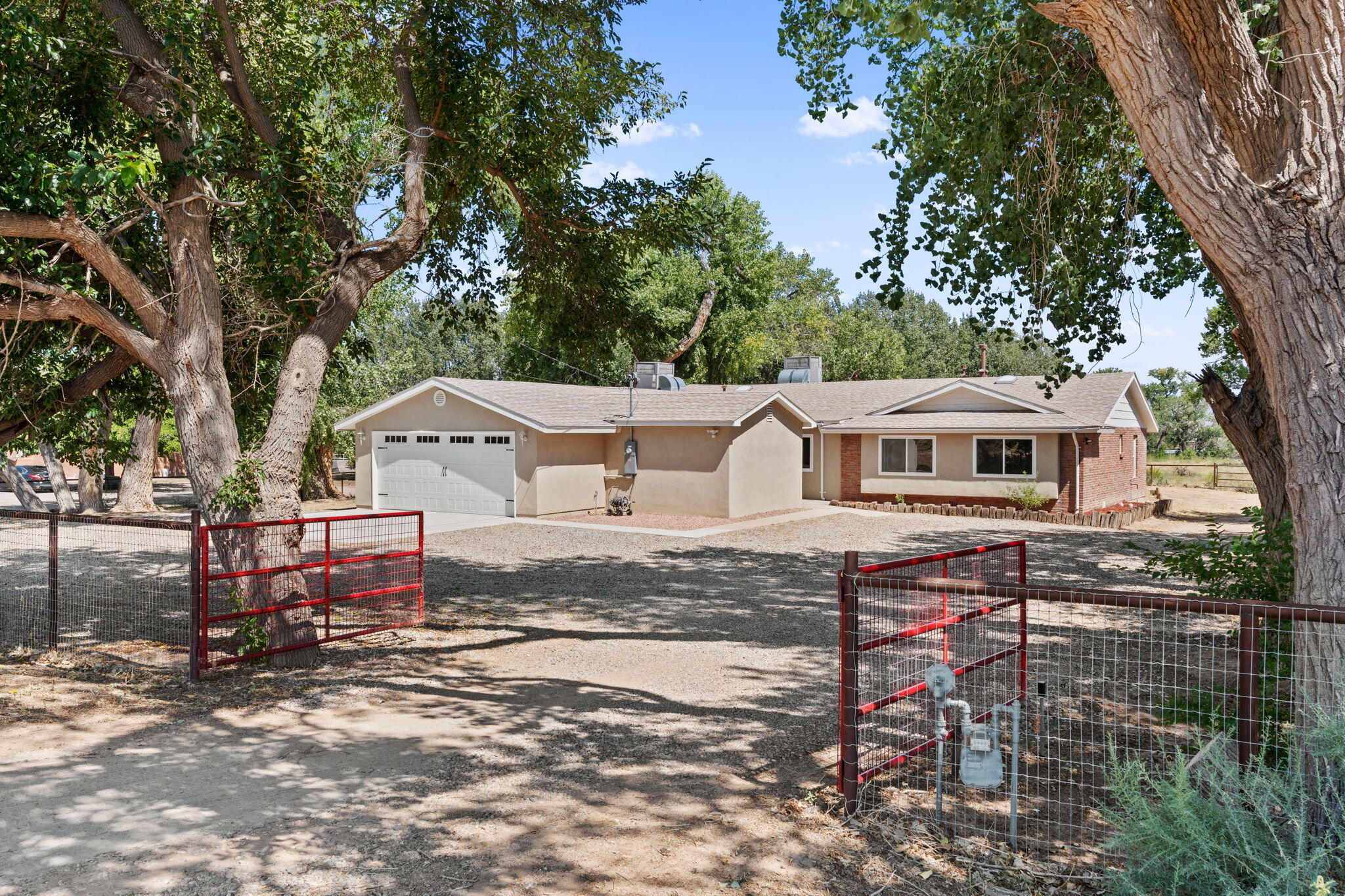 1500 N Mesa Road