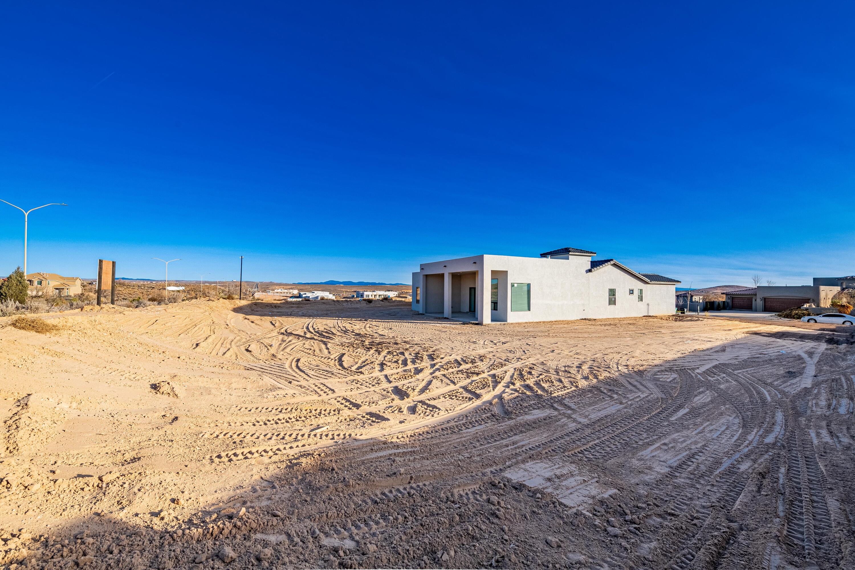 605 Colorado Mountain Road NE