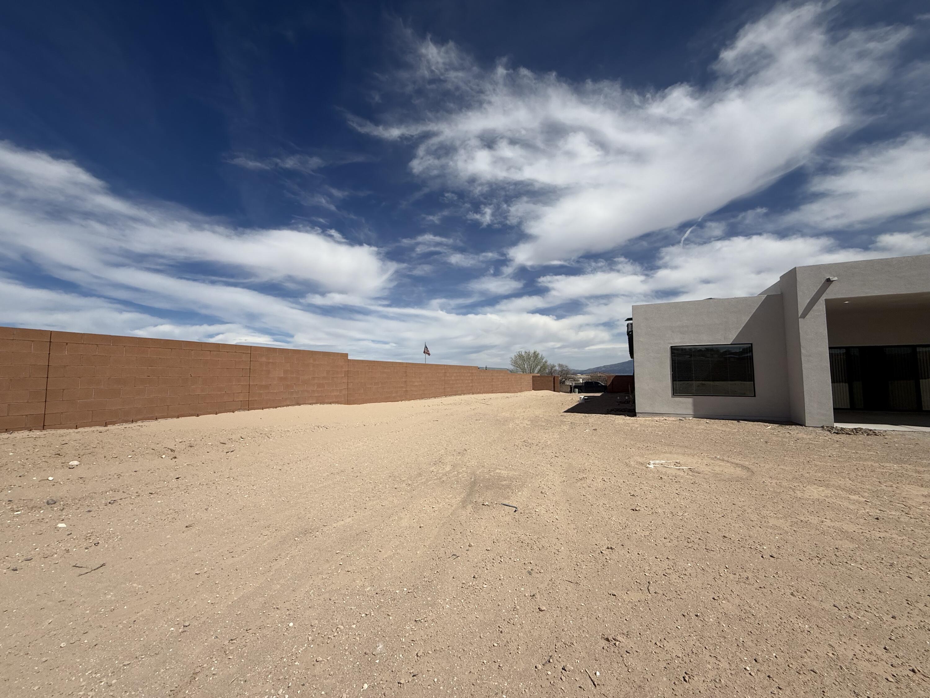 605 Colorado Mountain Road NE