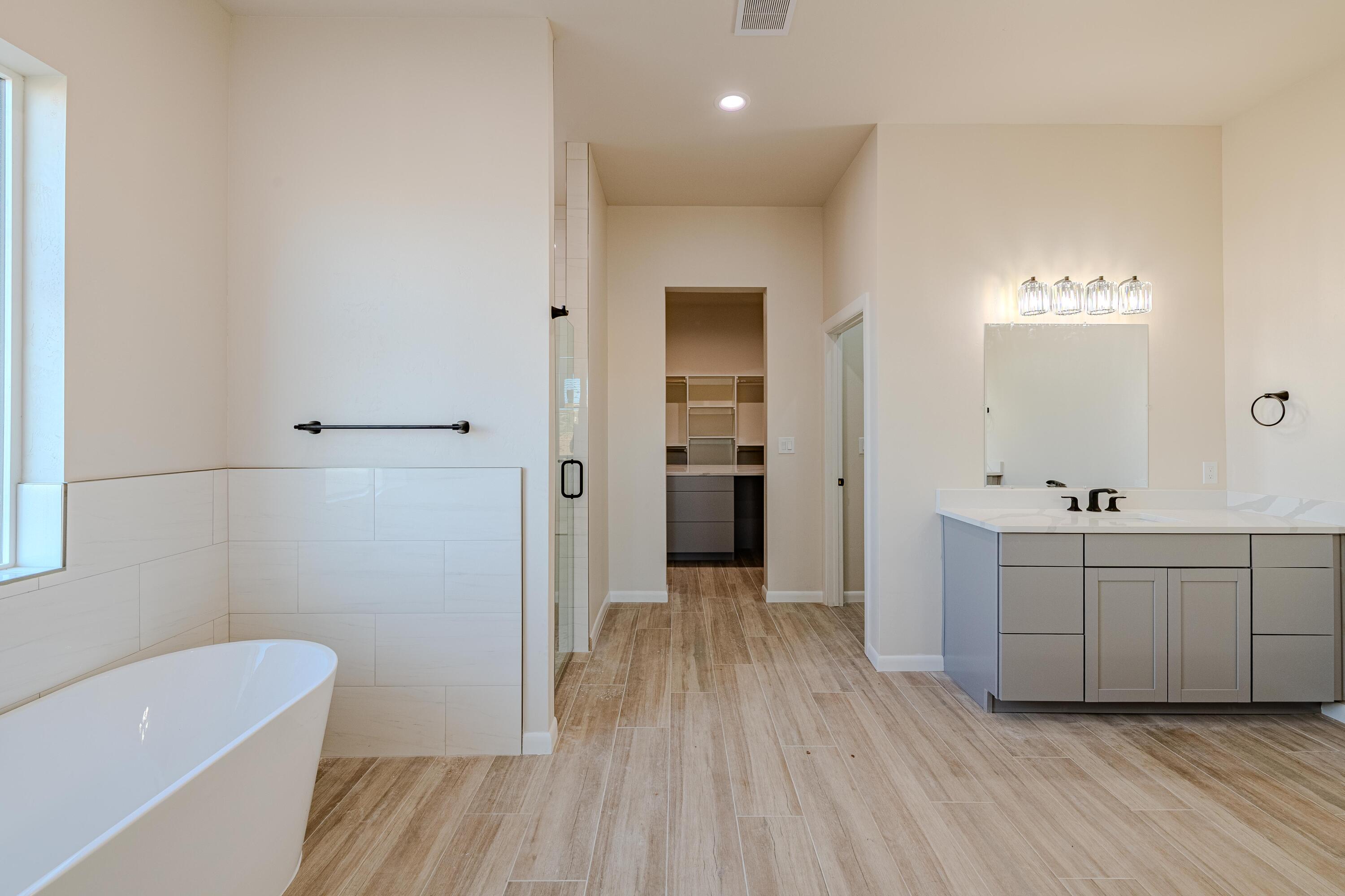 605 Colorado Mountain Road NE