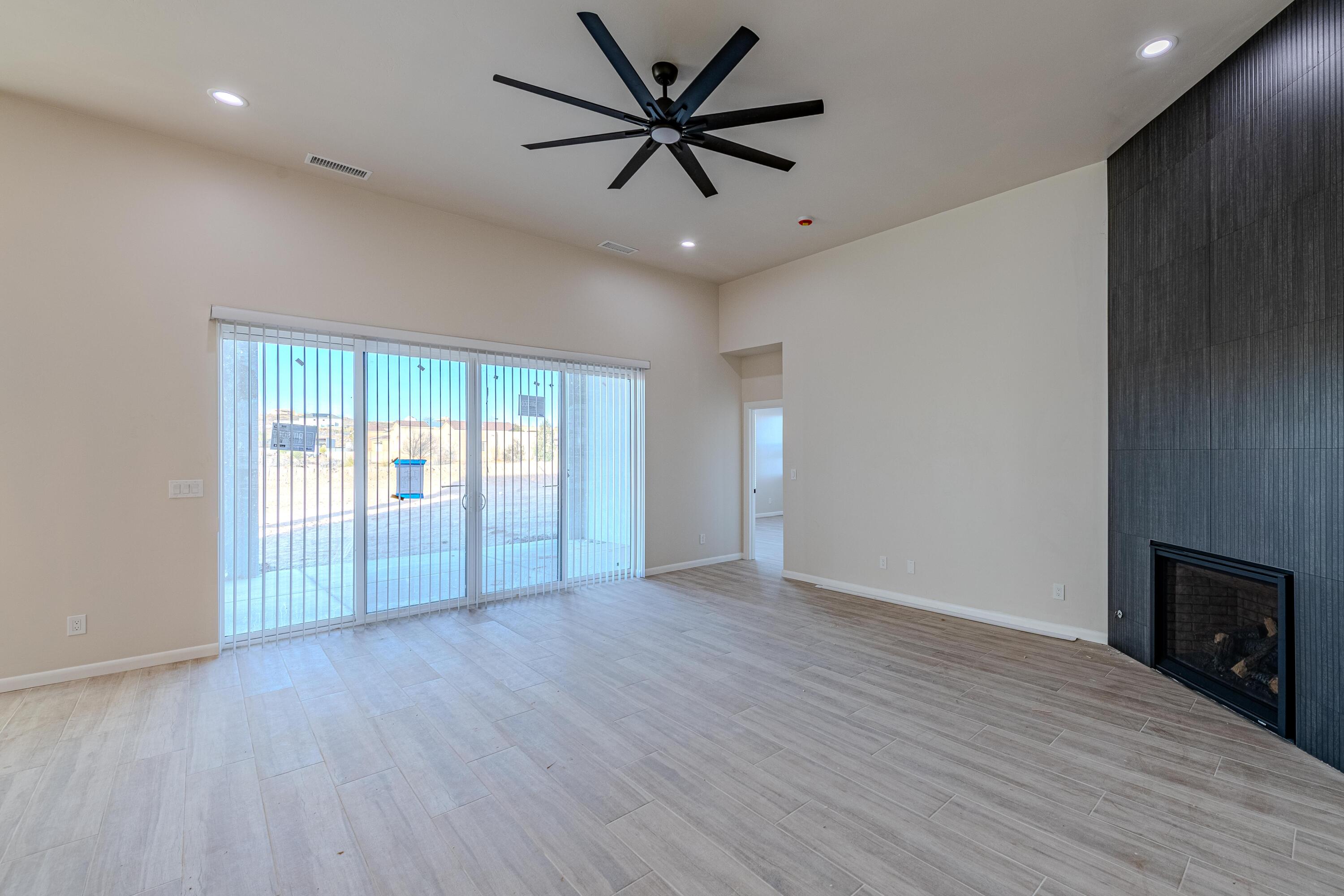 605 Colorado Mountain Road NE