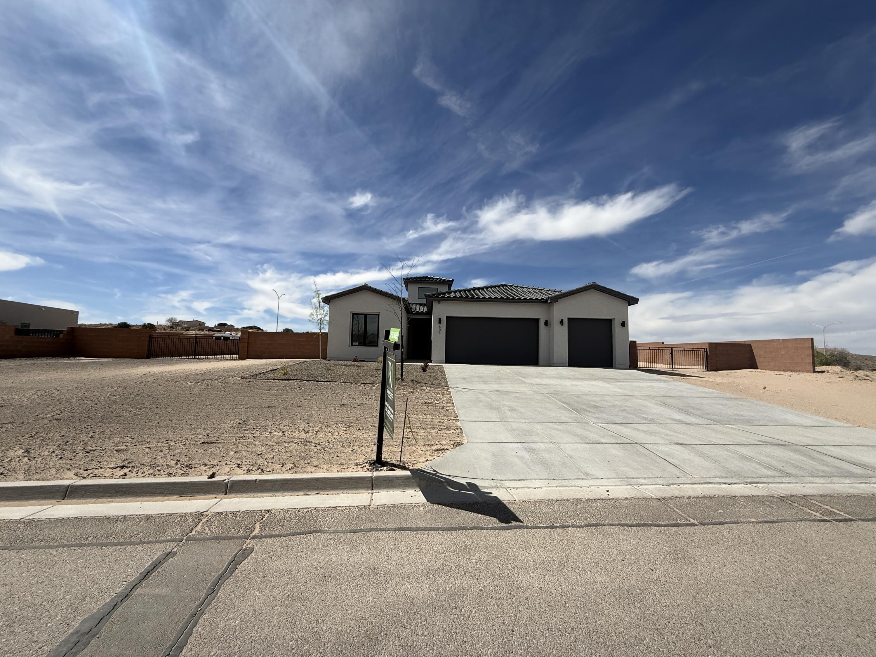 605 Colorado Mountain Road NE