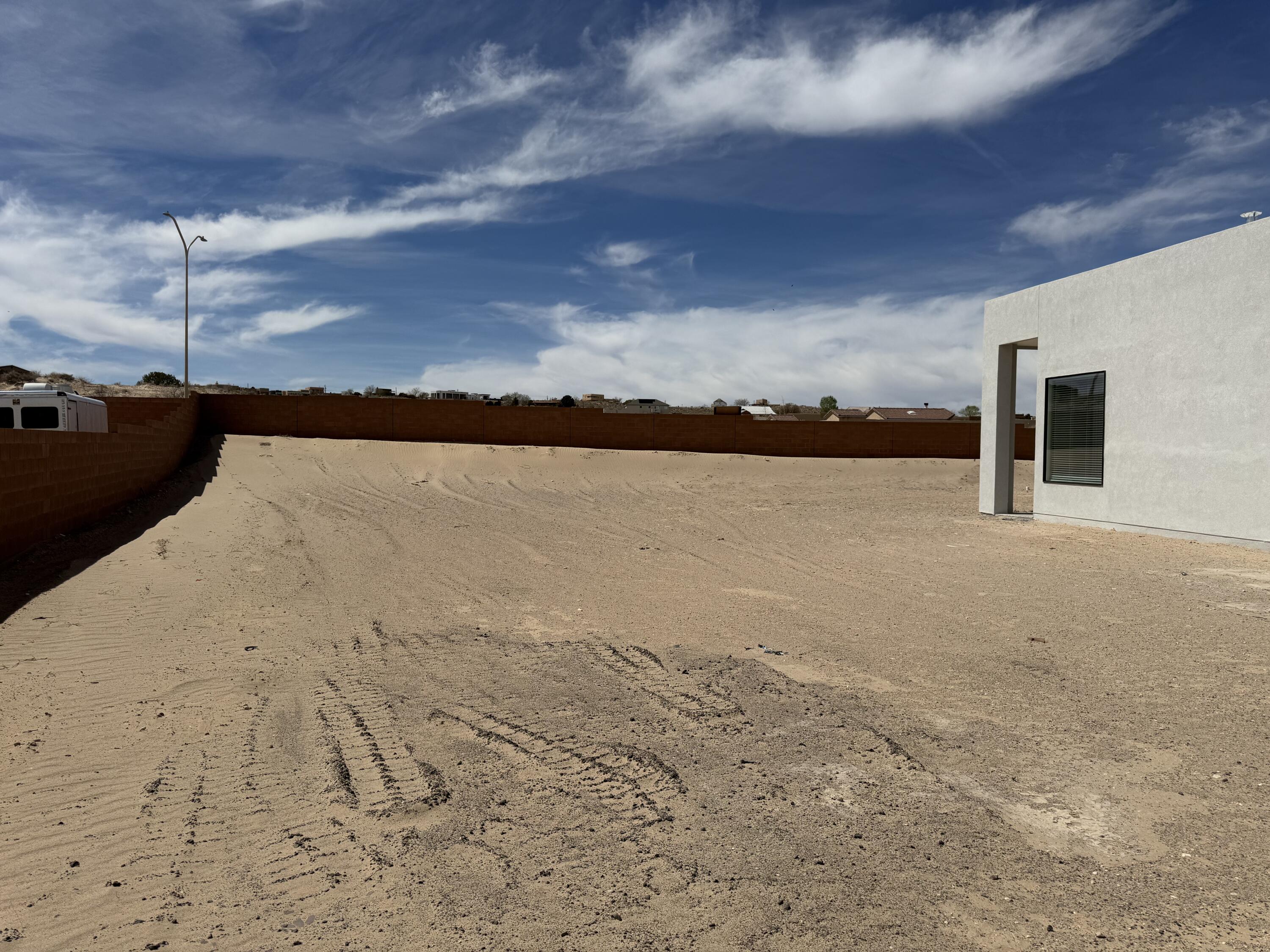 605 Colorado Mountain Road NE