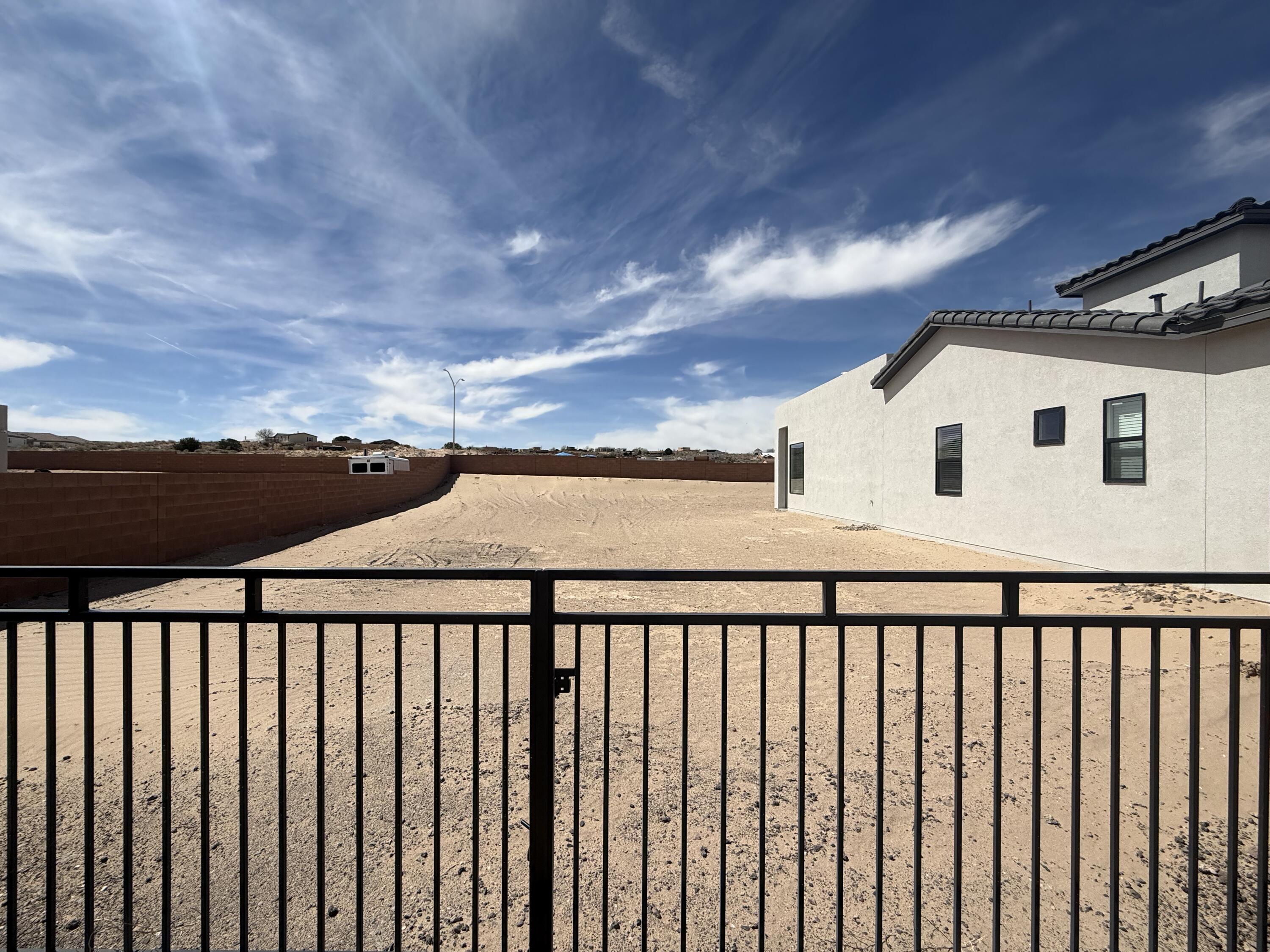 605 Colorado Mountain Road NE