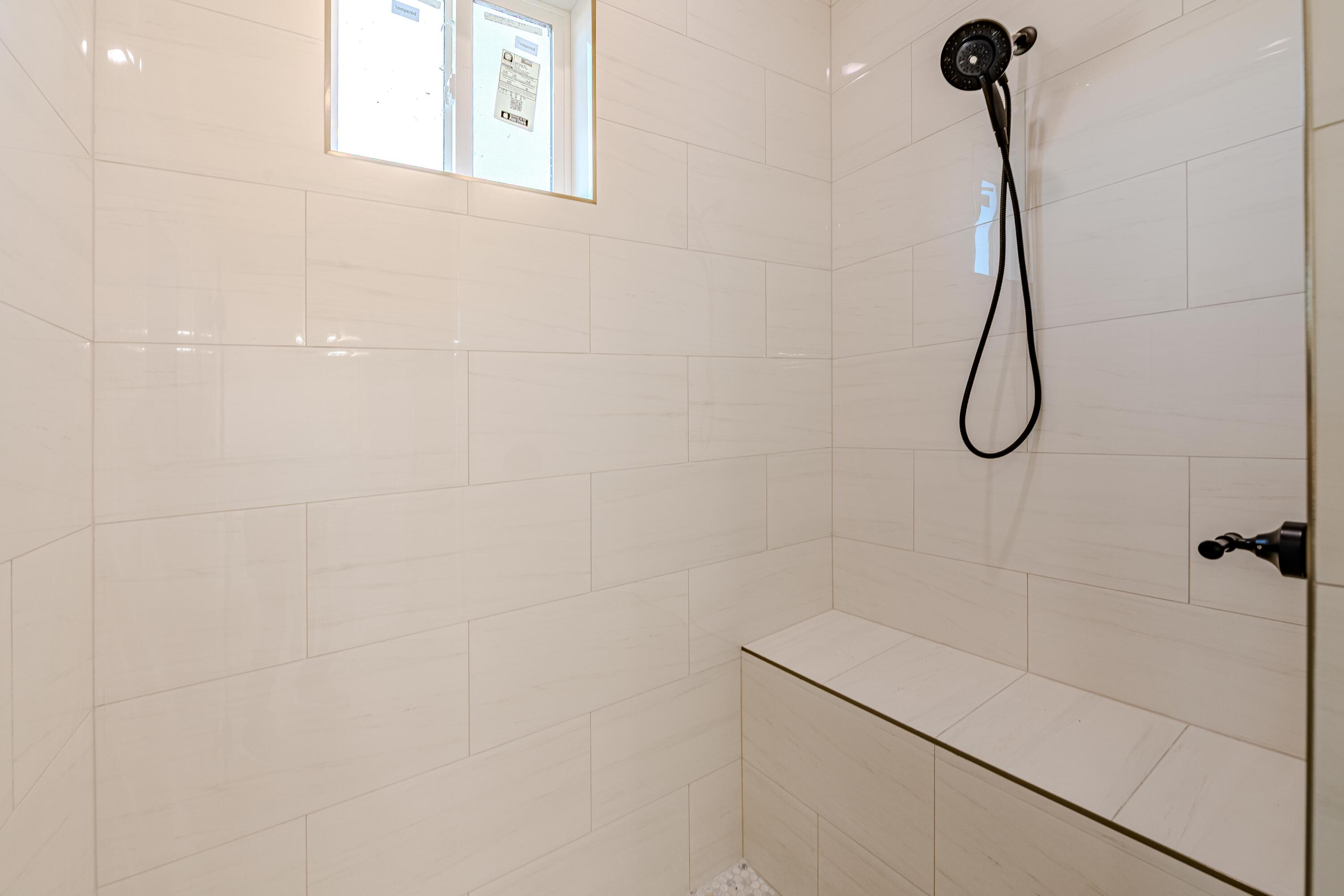 605 Colorado Mountain Road NE