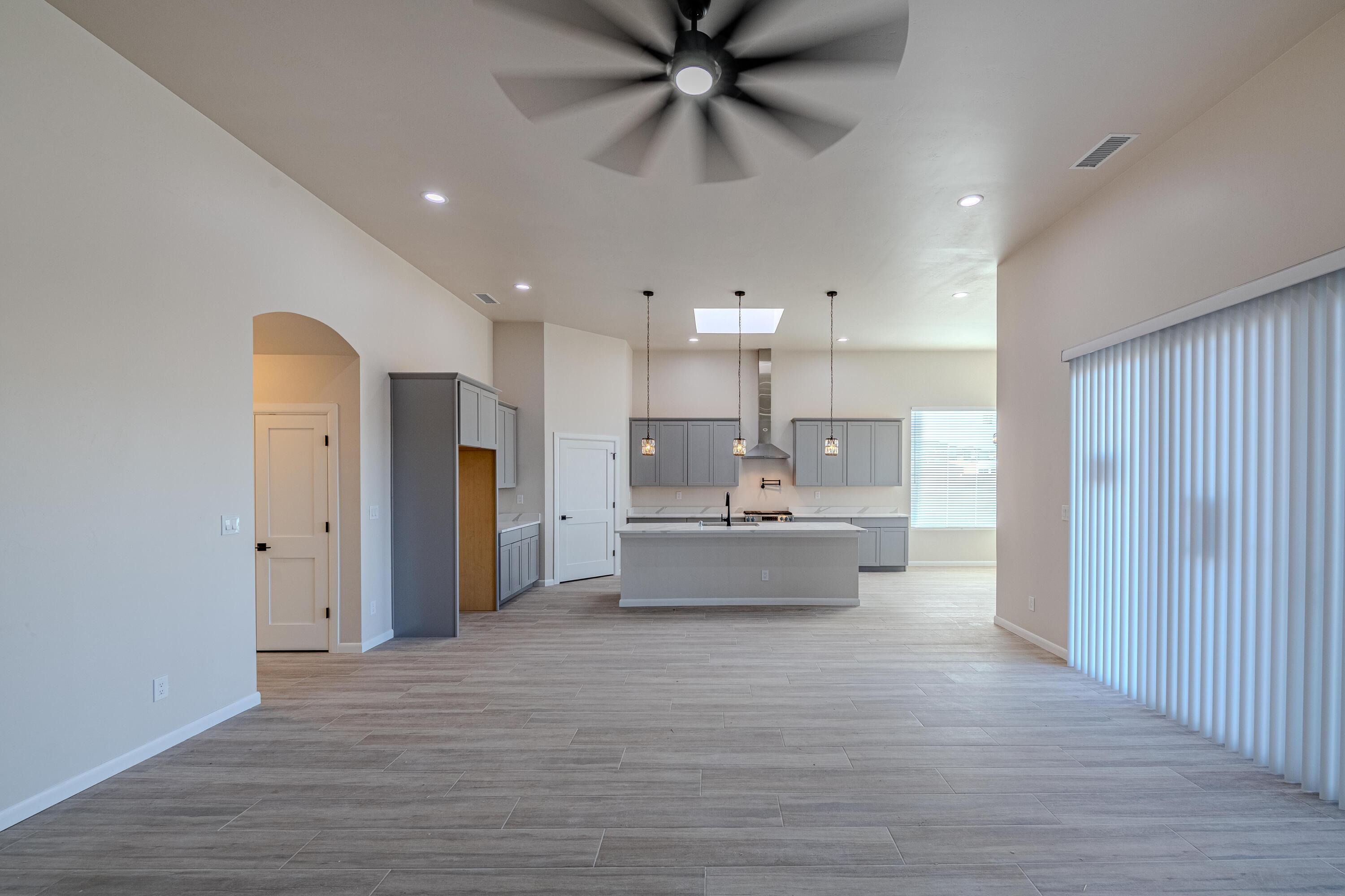 605 Colorado Mountain Road NE