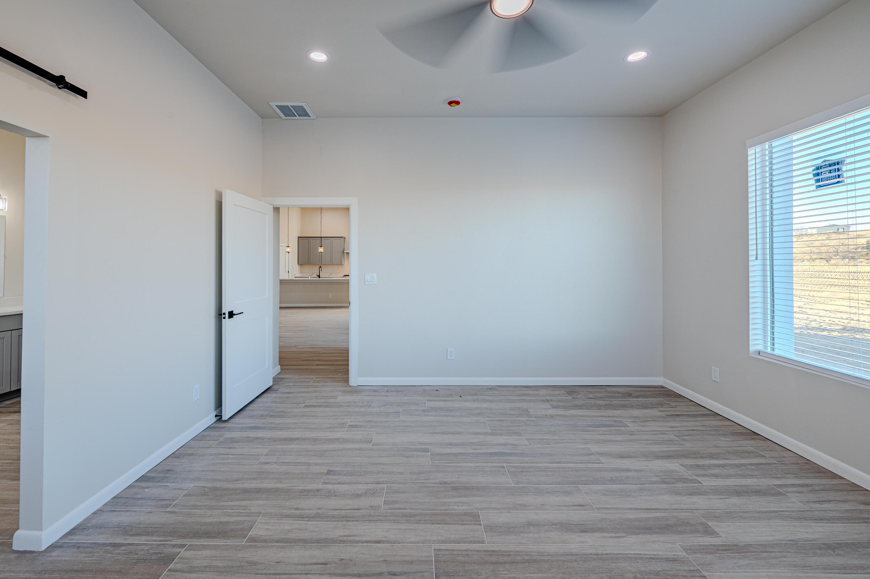 605 Colorado Mountain Road NE