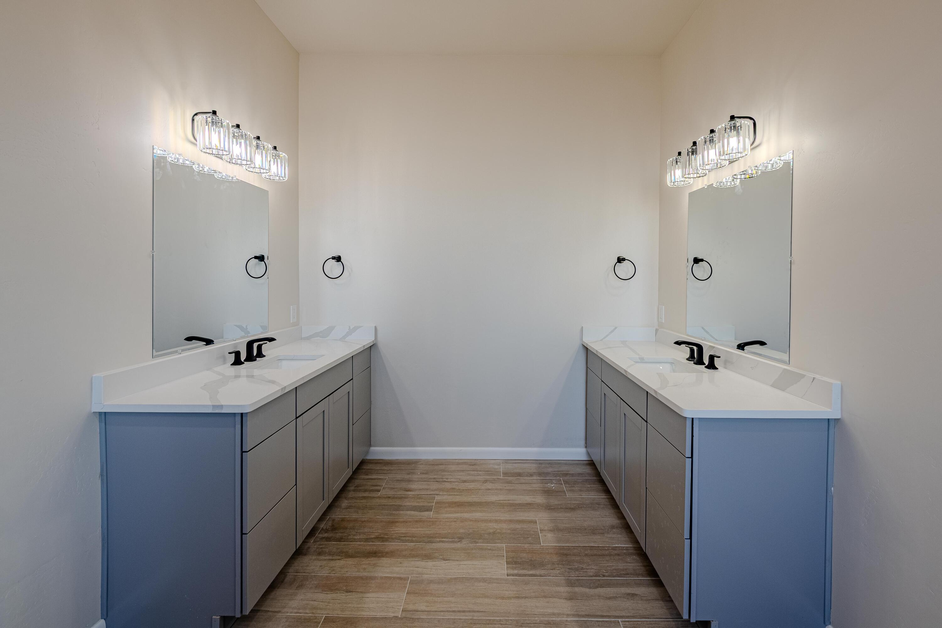 605 Colorado Mountain Road NE